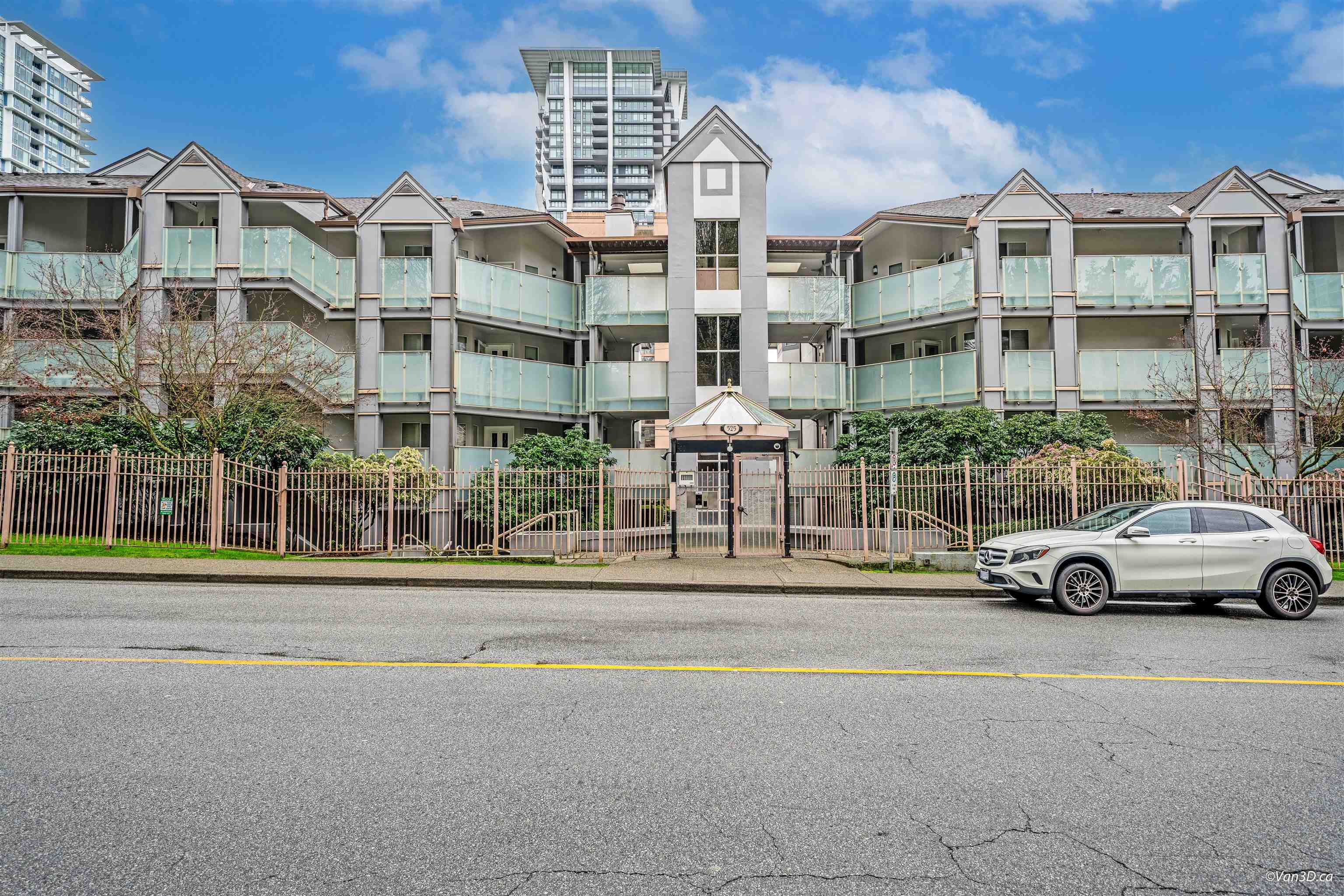 301 525 AUSTIN AVENUE, R3035627, BC,