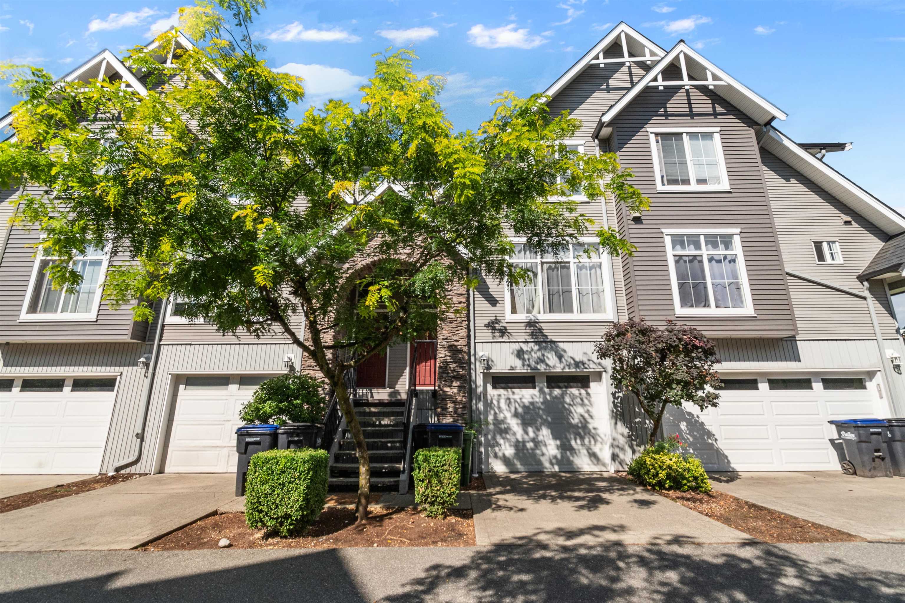 41 8881 WALTERS STREET, R3035629, BC,