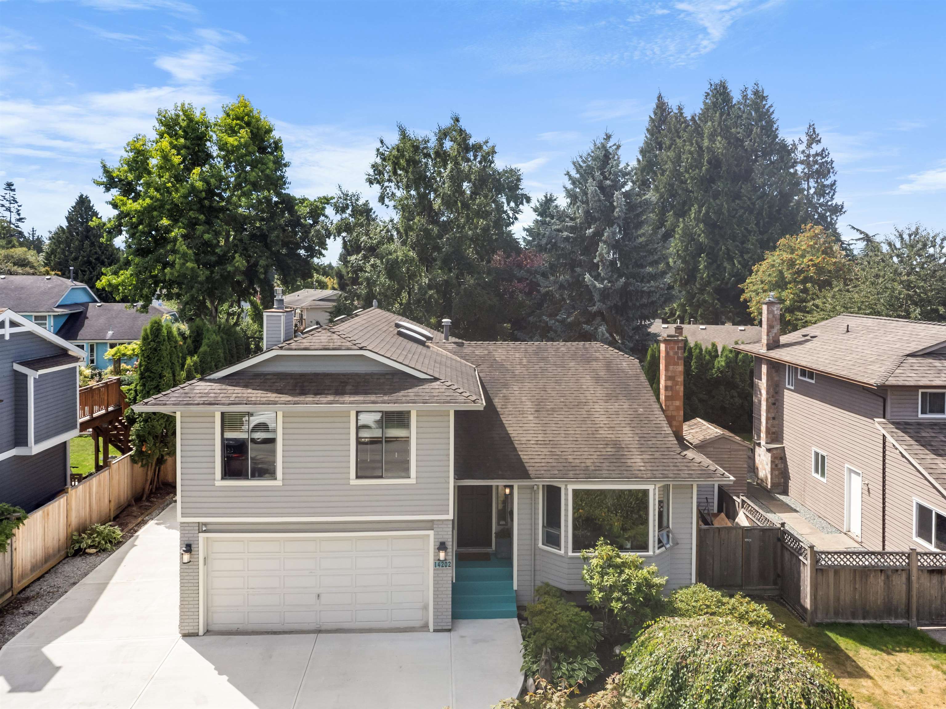 14202 18A AVENUE, Surrey BC V4A 7G3, R3035746, BC,