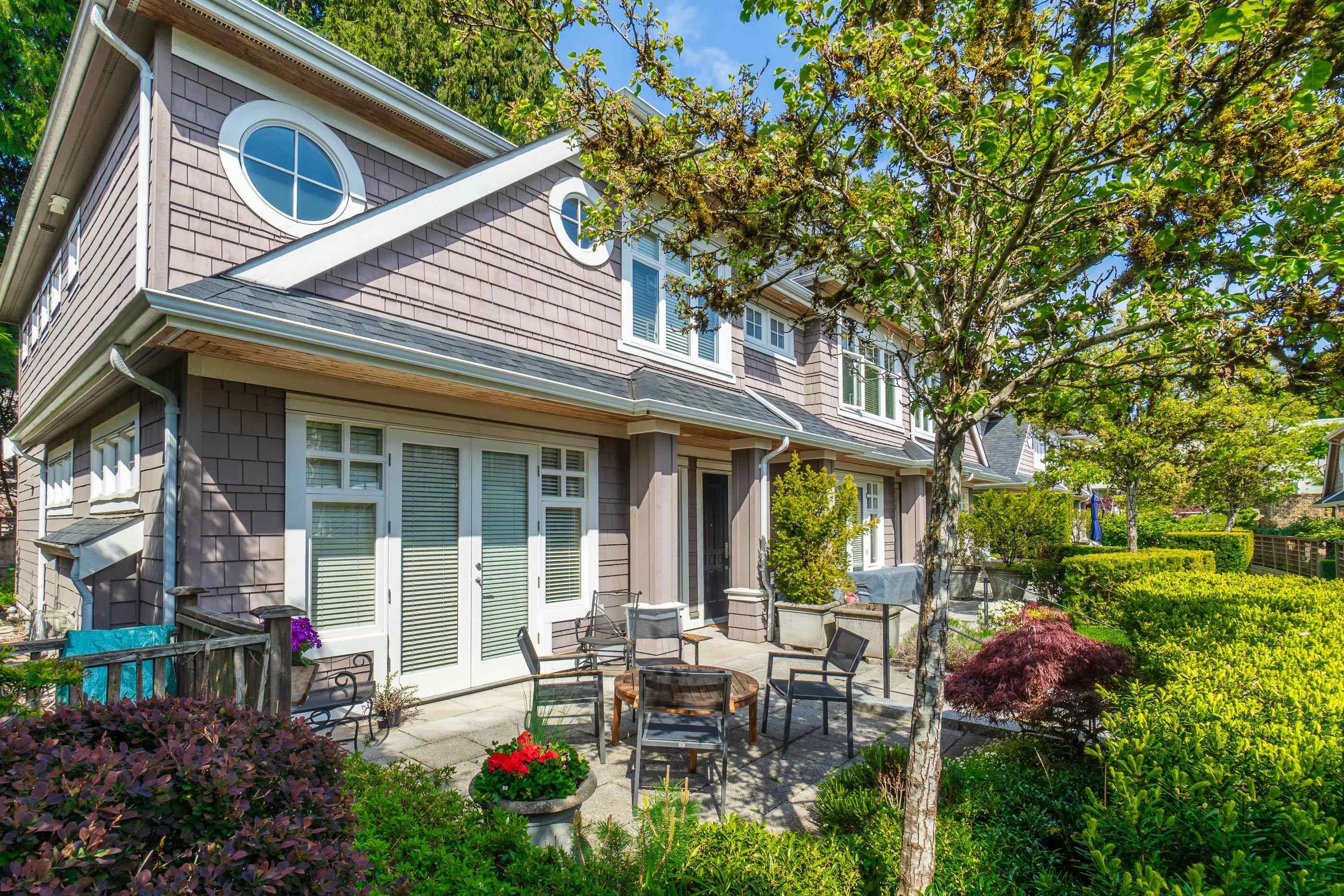 2129 GORDON AVENUE, West Vancouver BC V7V 1W1, R3035767, BC,