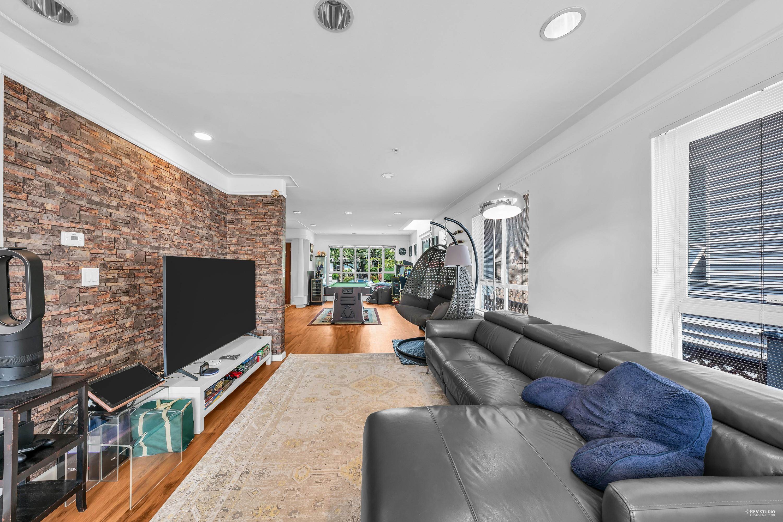 2848 W 20TH AVENUE, Vancouver BC V6L 1H3, R3035804, BC,