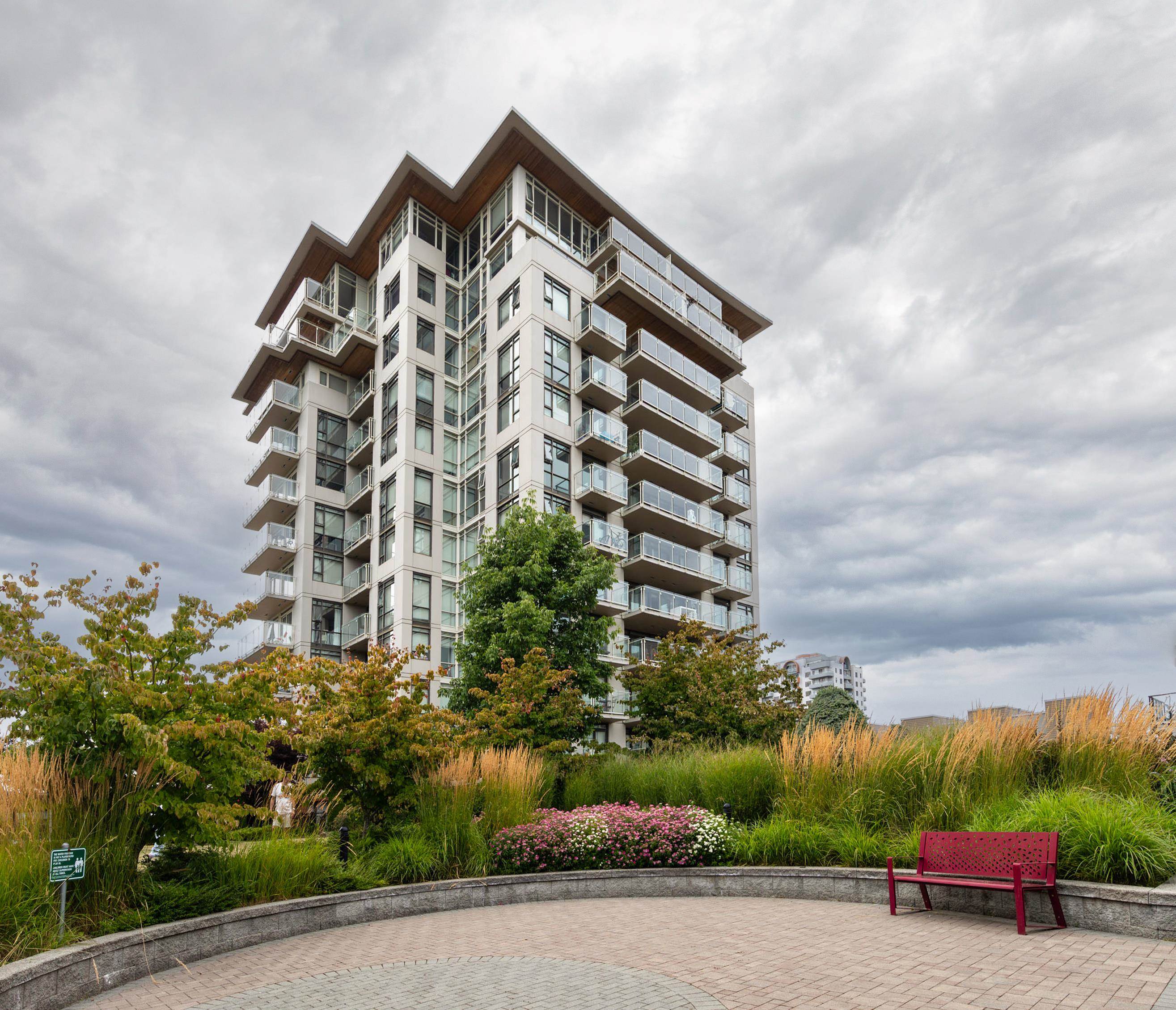 609 6888 COONEY ROAD, R3035814, BC,