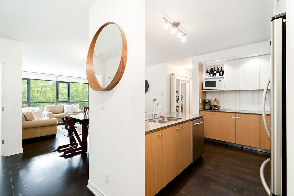 403 750 12TH AVENUE, R3035911, BC,