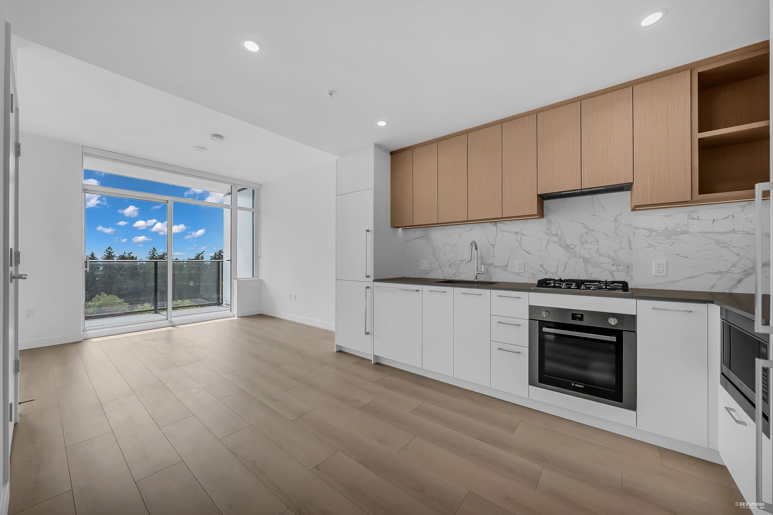 1203 6468 WILLINGDON AVENUE, R3036038, BC,