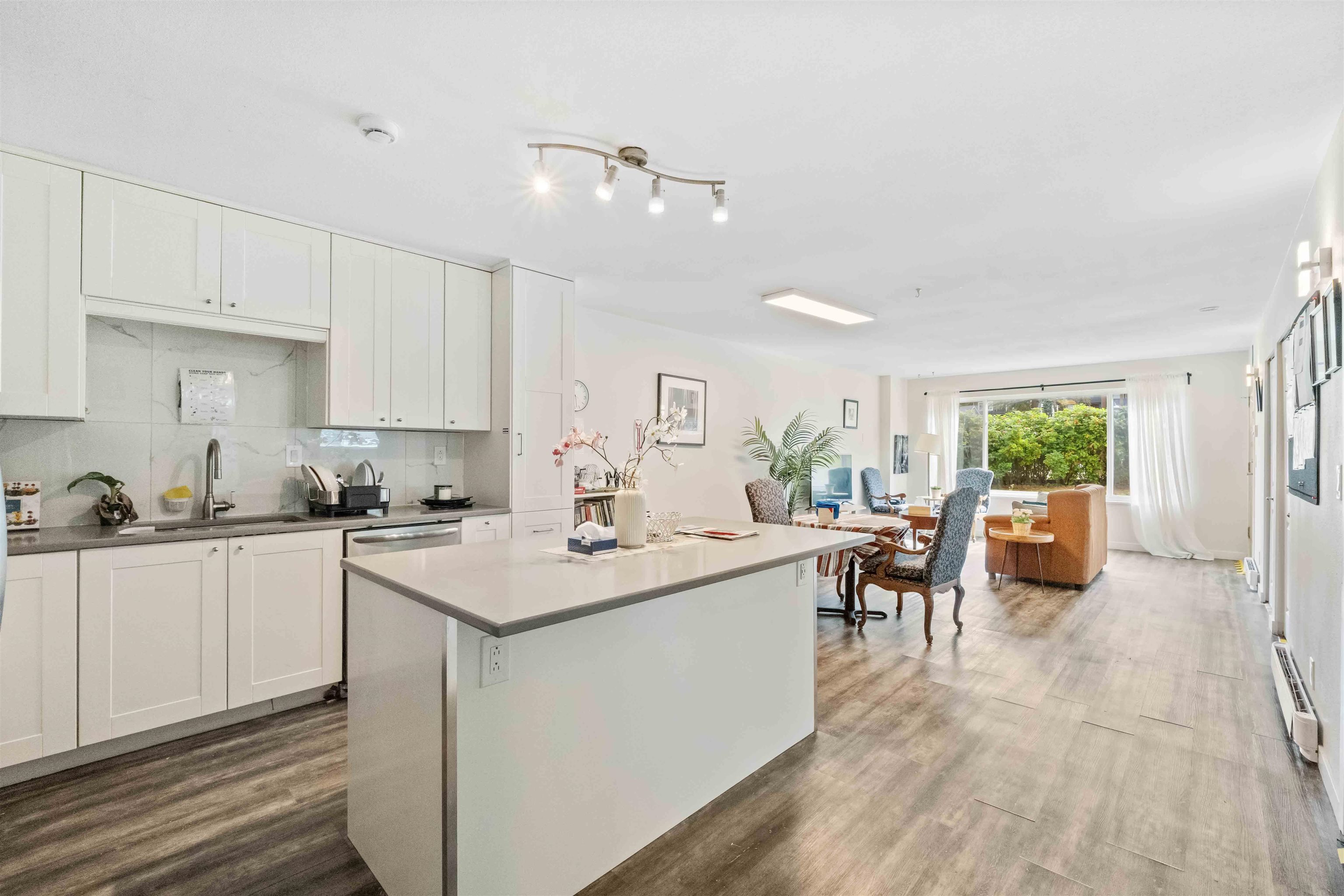 12257 101 AVENUE, Surrey BC V3V 2Z4, R3036120, BC,