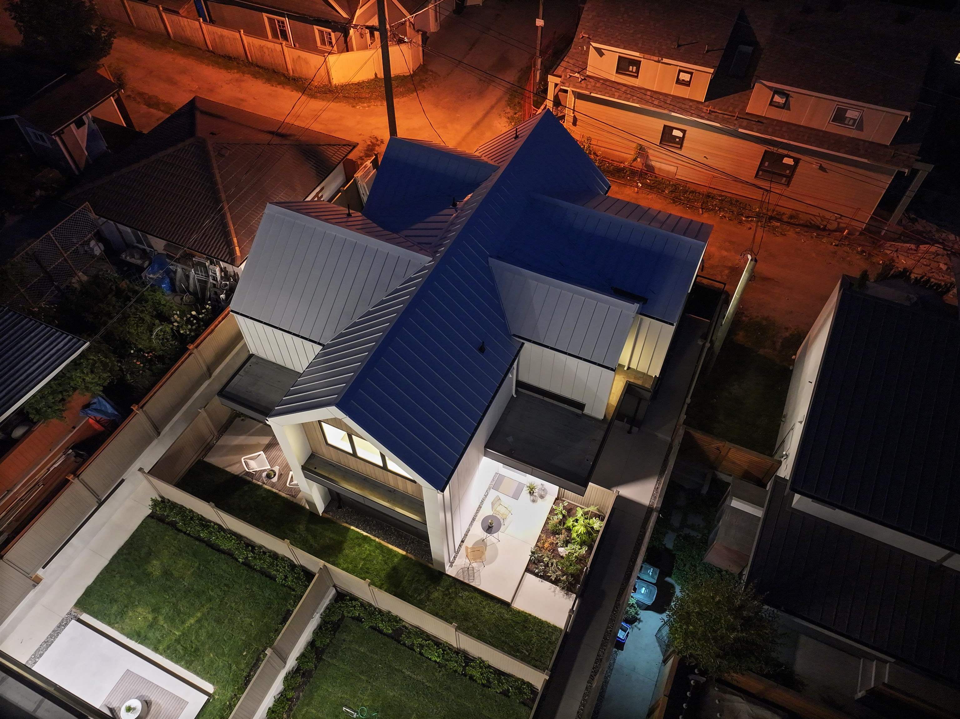 1630 E 21ST AVENUE, Vancouver BC V5N 2N5, R3036290, BC,