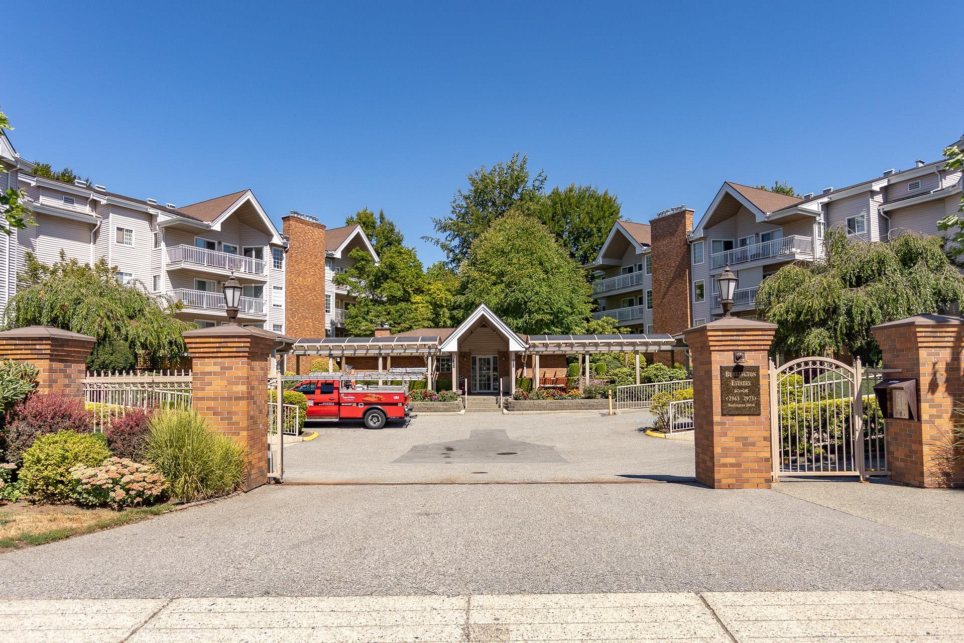 403 2973 BURLINGTON DRIVE, R3036335, BC,