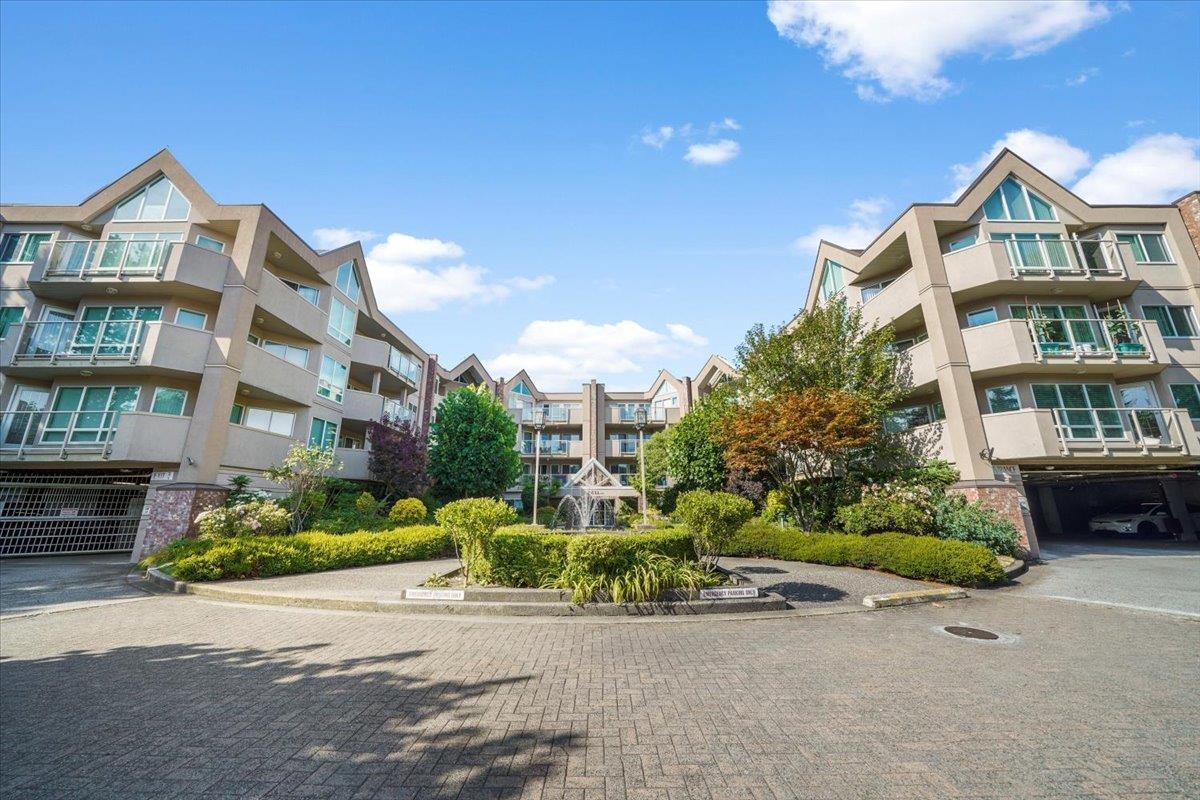 358 8611 ACKROYD ROAD, R3036404, BC,