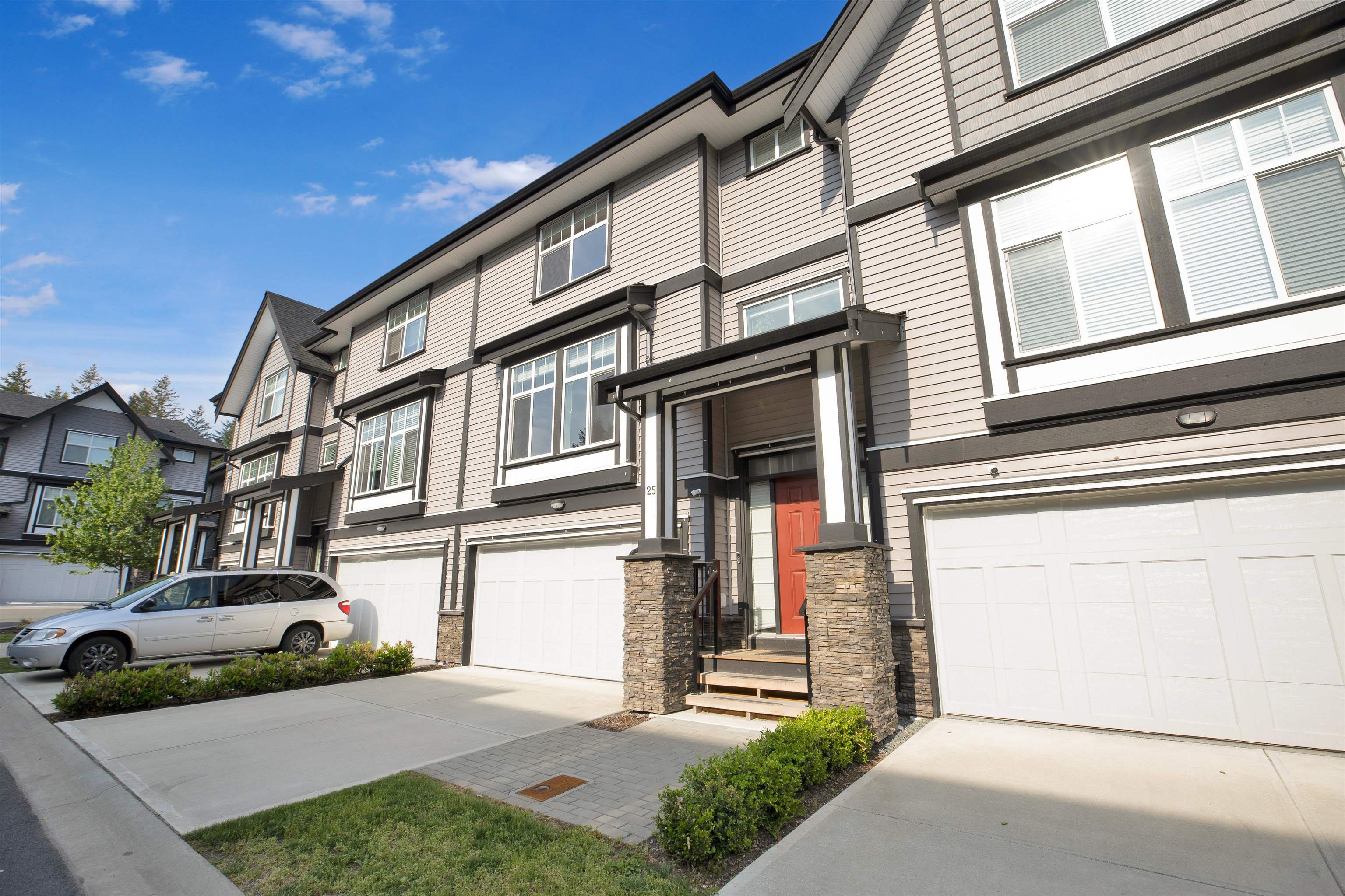 25 7740 GRAND STREET, R3036483, BC,