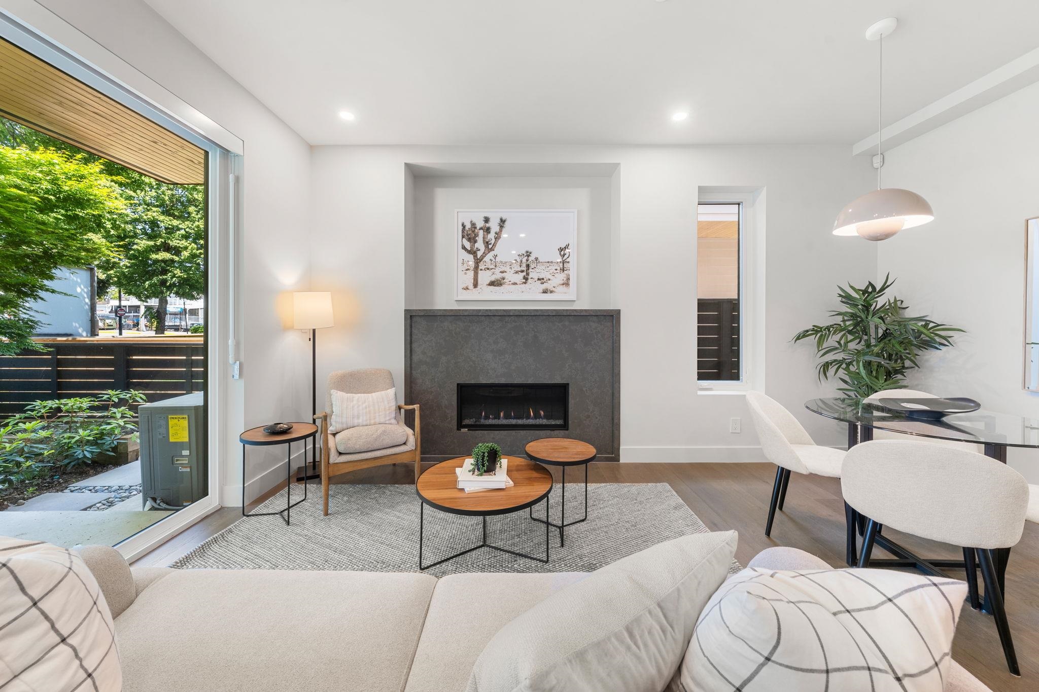 1 638 46TH AVENUE, R3036491, BC,