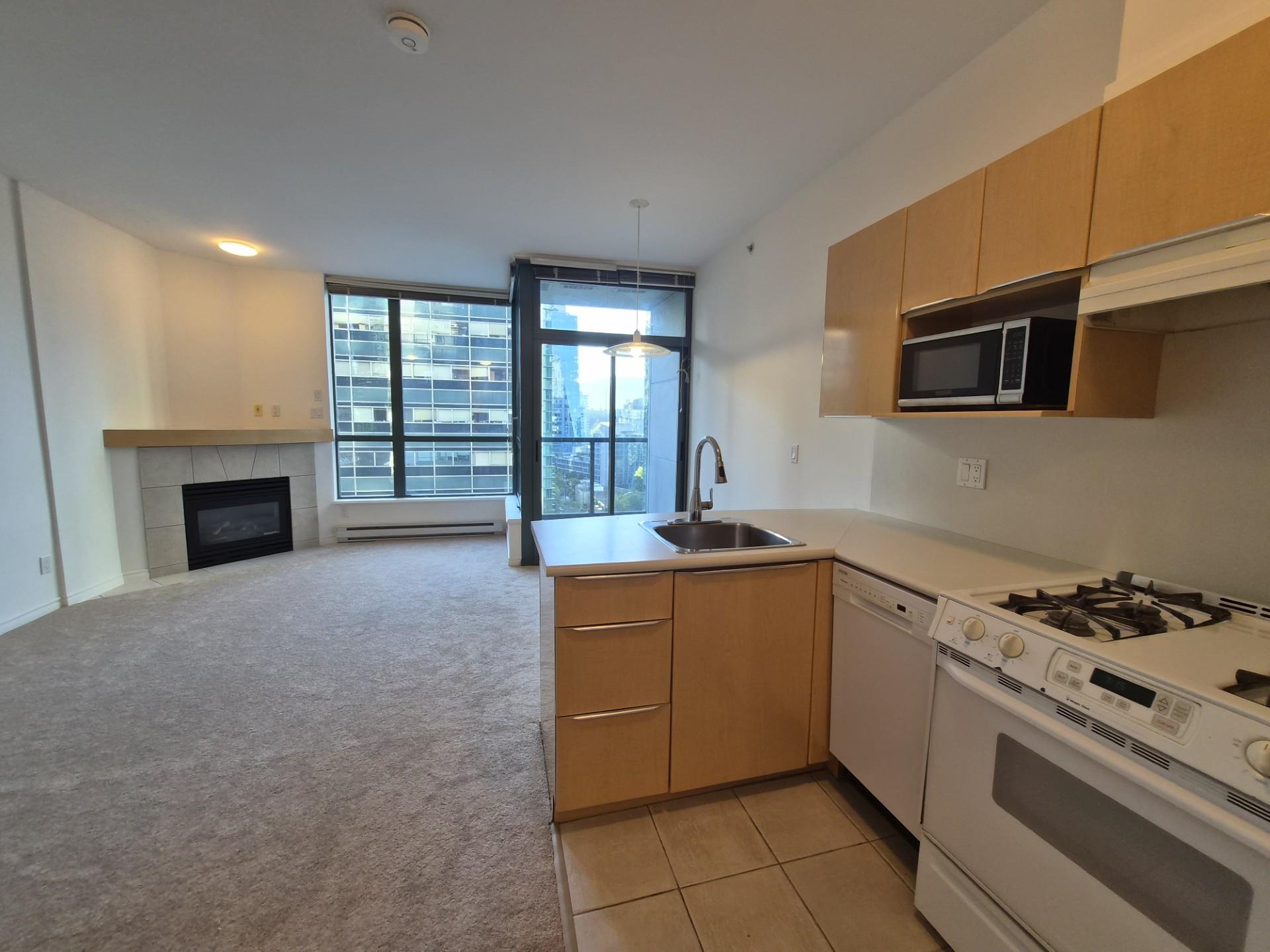 806 1239 GEORGIA STREET, R3036521, BC,