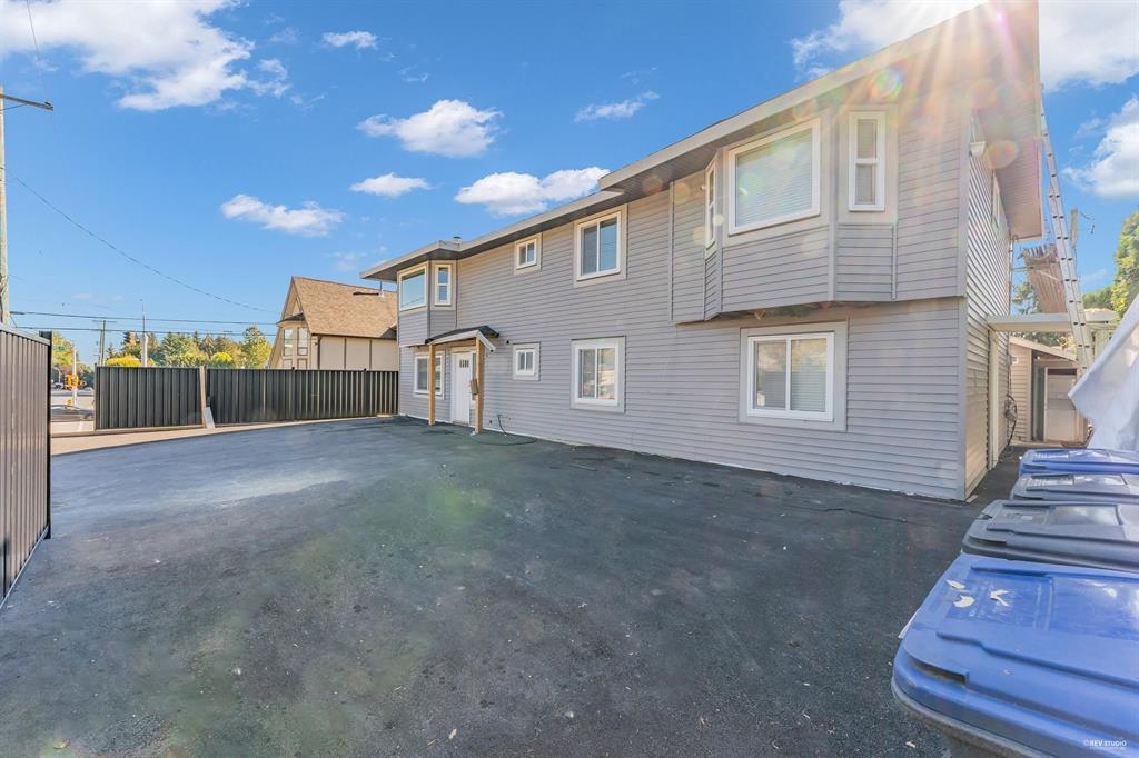 13572 68 AVENUE, Surrey BC V3W 2G3, R3036571, BC,