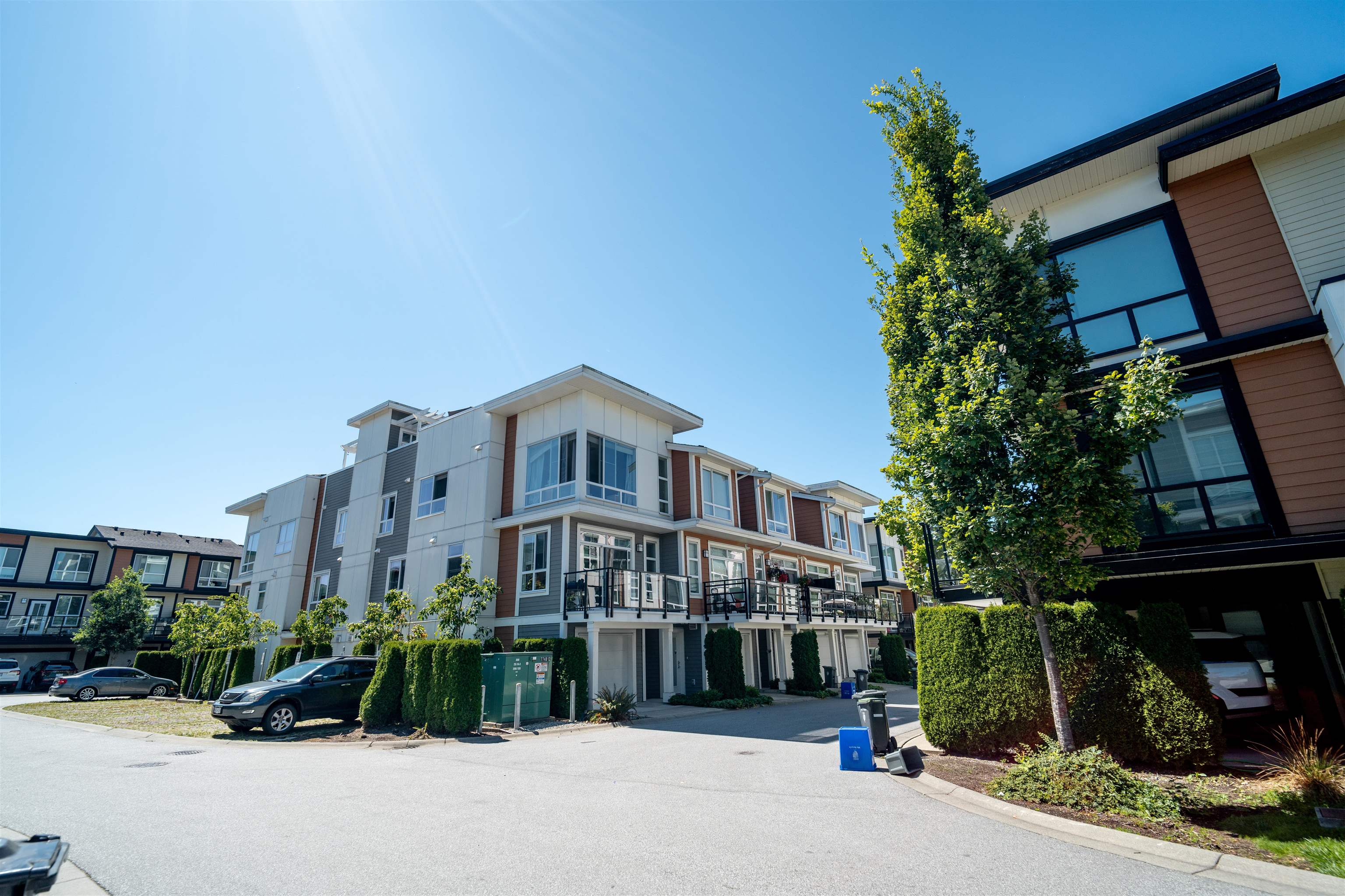 64 20857 77A AVENUE, R3036619, BC,