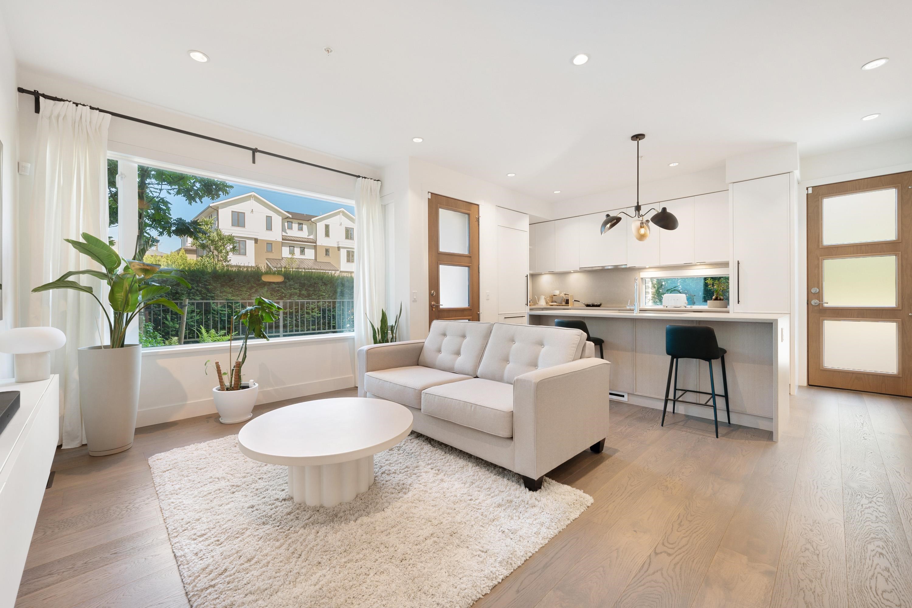 6812 OAK STREET, Vancouver BC V6P 0K7, R3036749, BC,