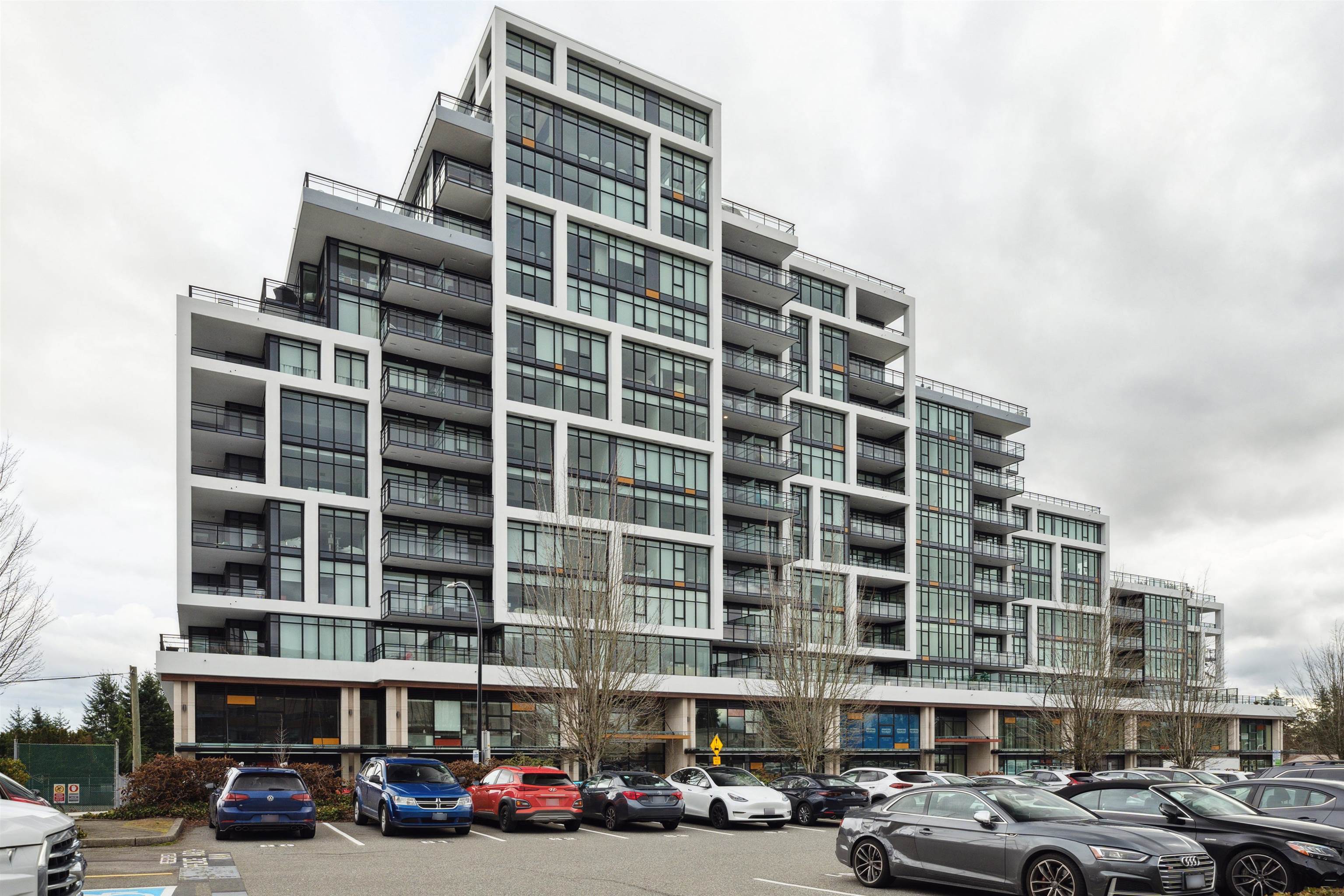 304 1526 FINLAY STREET, R3036777, BC,