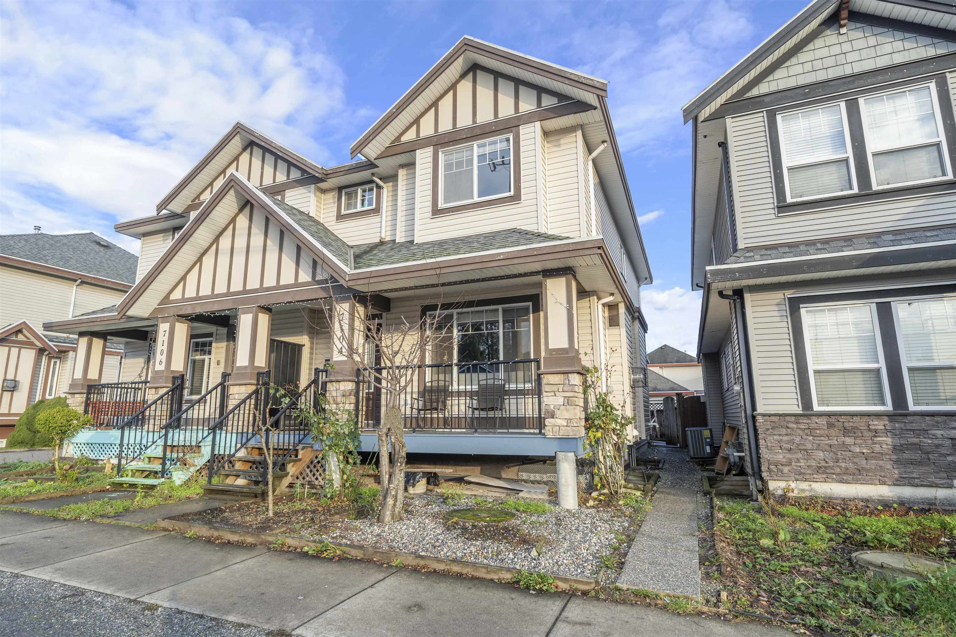 7104 144 STREET, Surrey BC V3W 5S2, R3036794, BC,