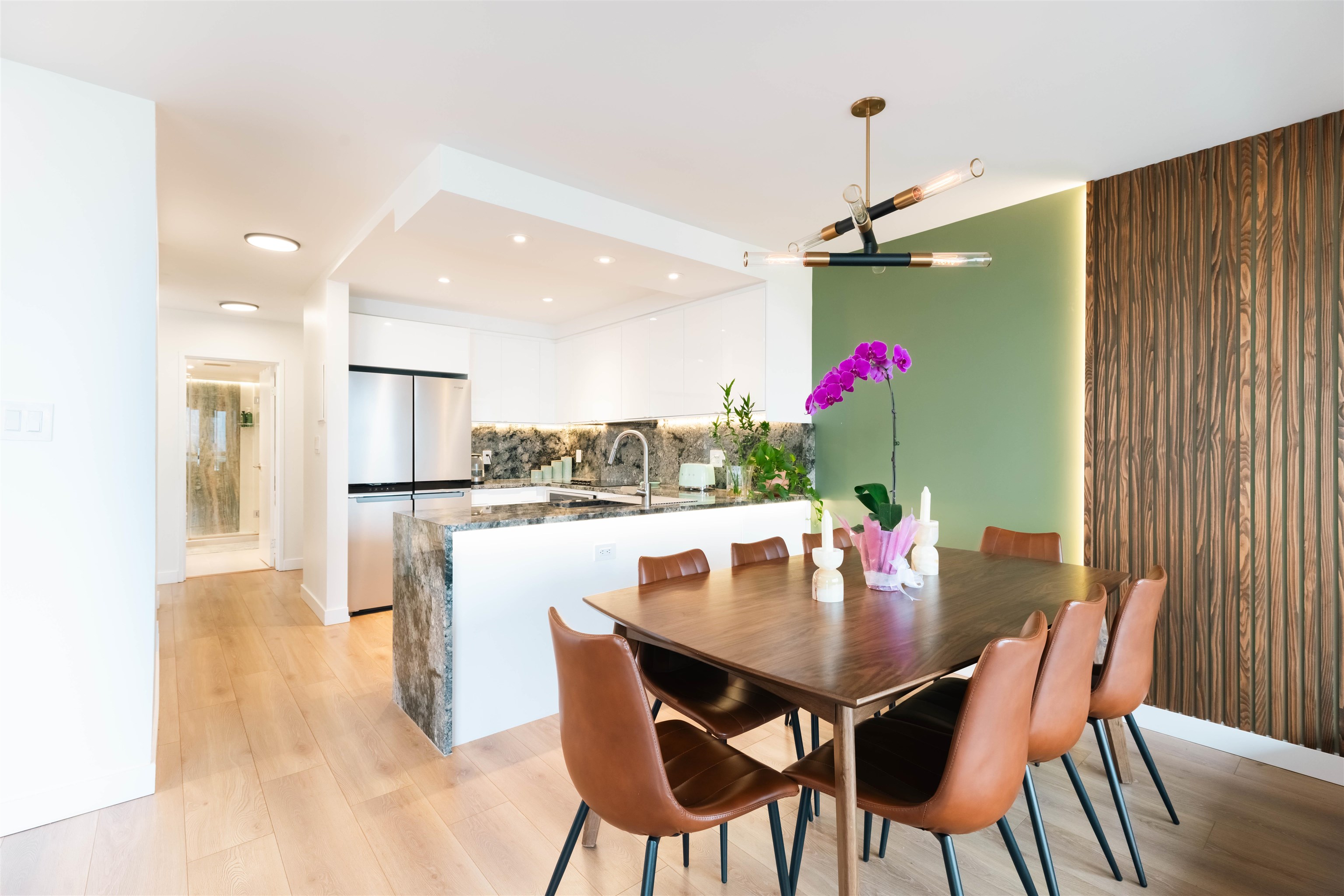 705 444 LONSDALE AVENUE, R3036798, BC,