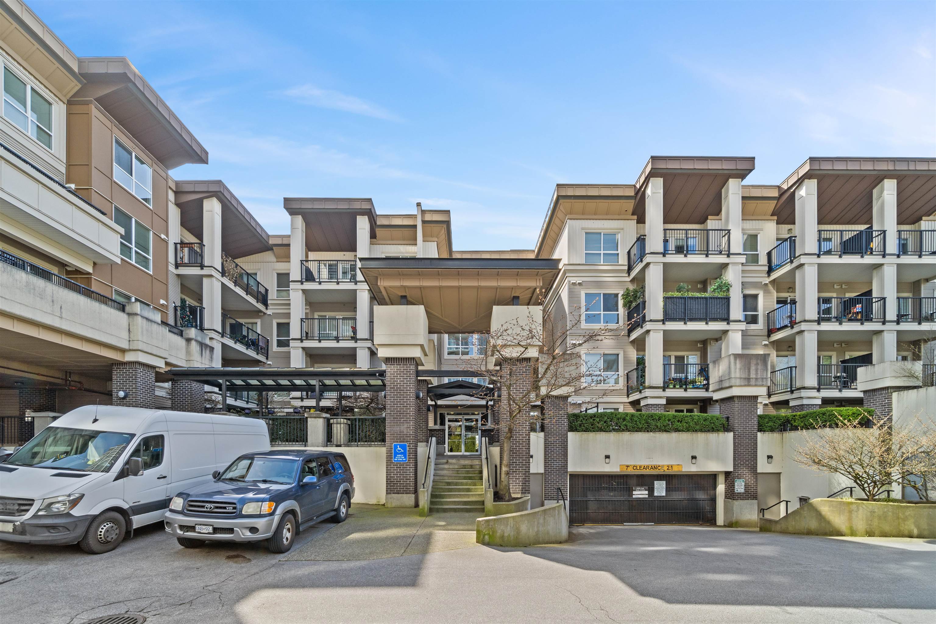 328 9655 KING GEORGE BOULEVARD, R3036881, BC,