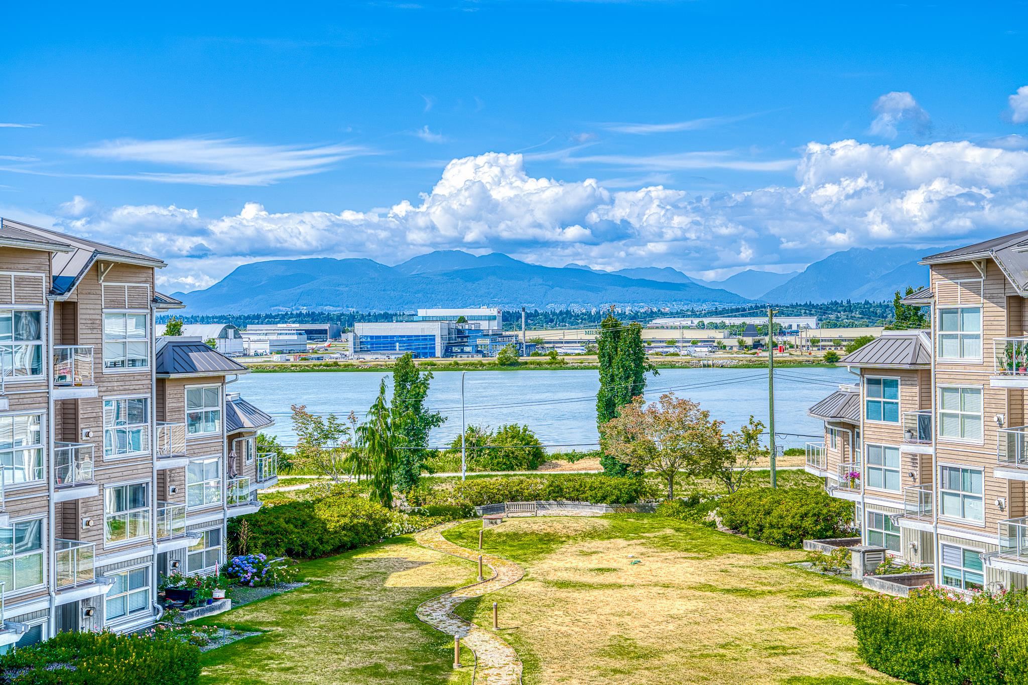 426 5880 DOVER CRESCENT, R3036941, BC,
