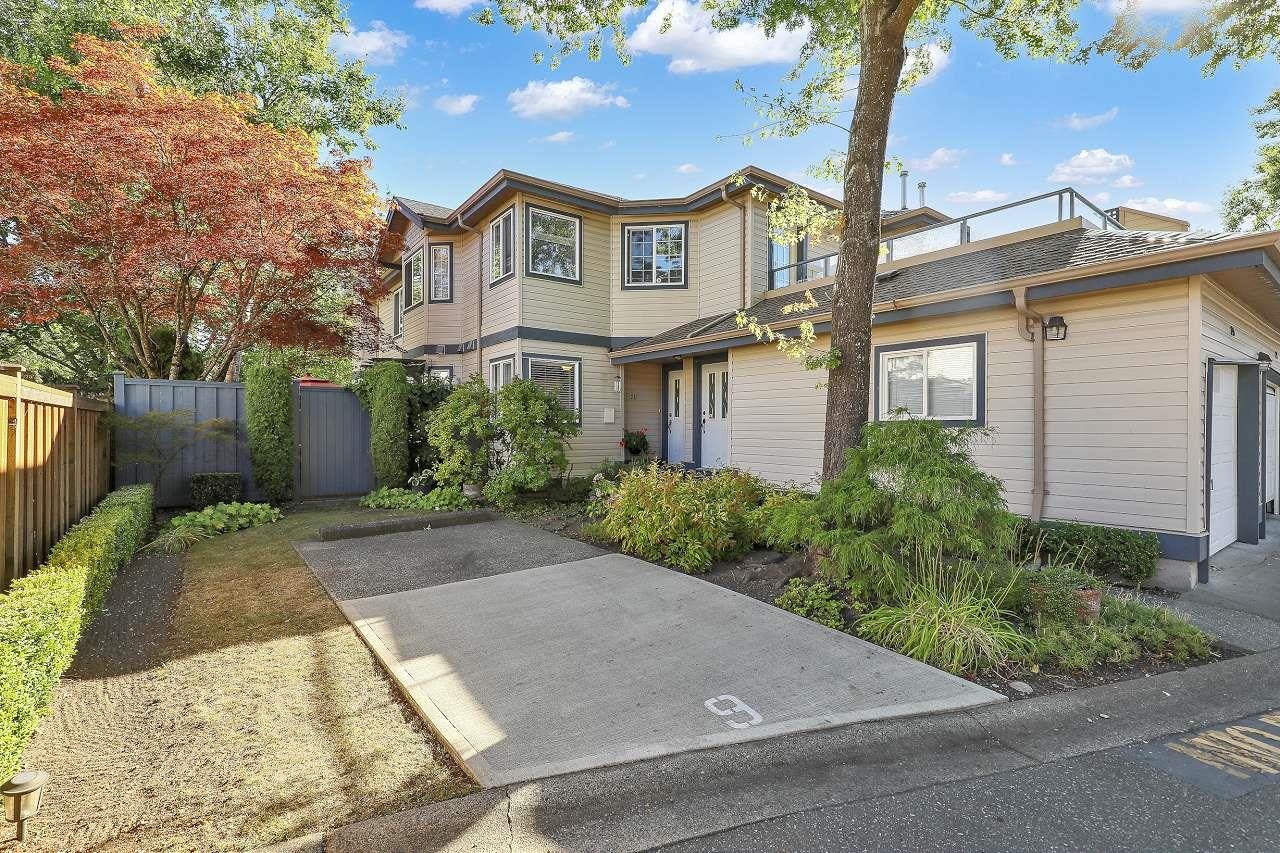 25 8338 158 STREET, R3036968, BC,