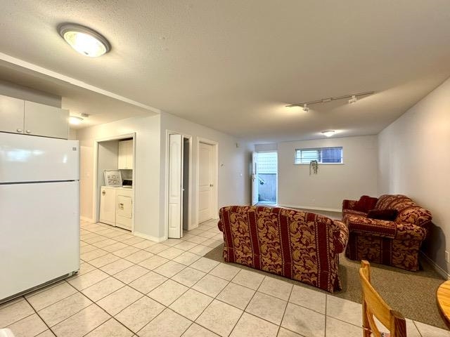 Lower-319 AVALON DRIVE, Port Moody BC V3H 2X9, R3037019, BC,