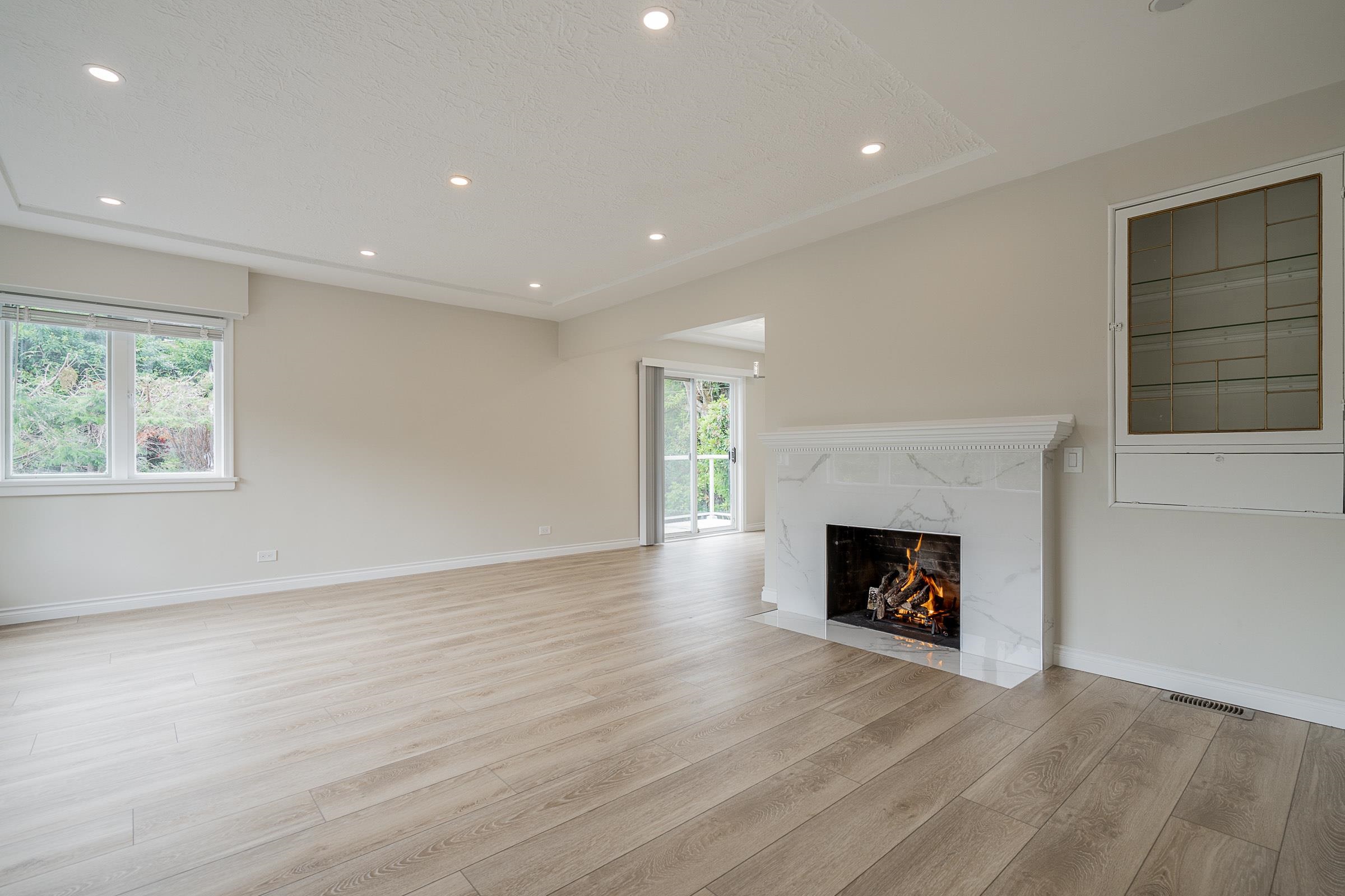 1819 INGLEWOOD AVENUE, West Vancouver BC V7V 1Y8, R3037045, BC,