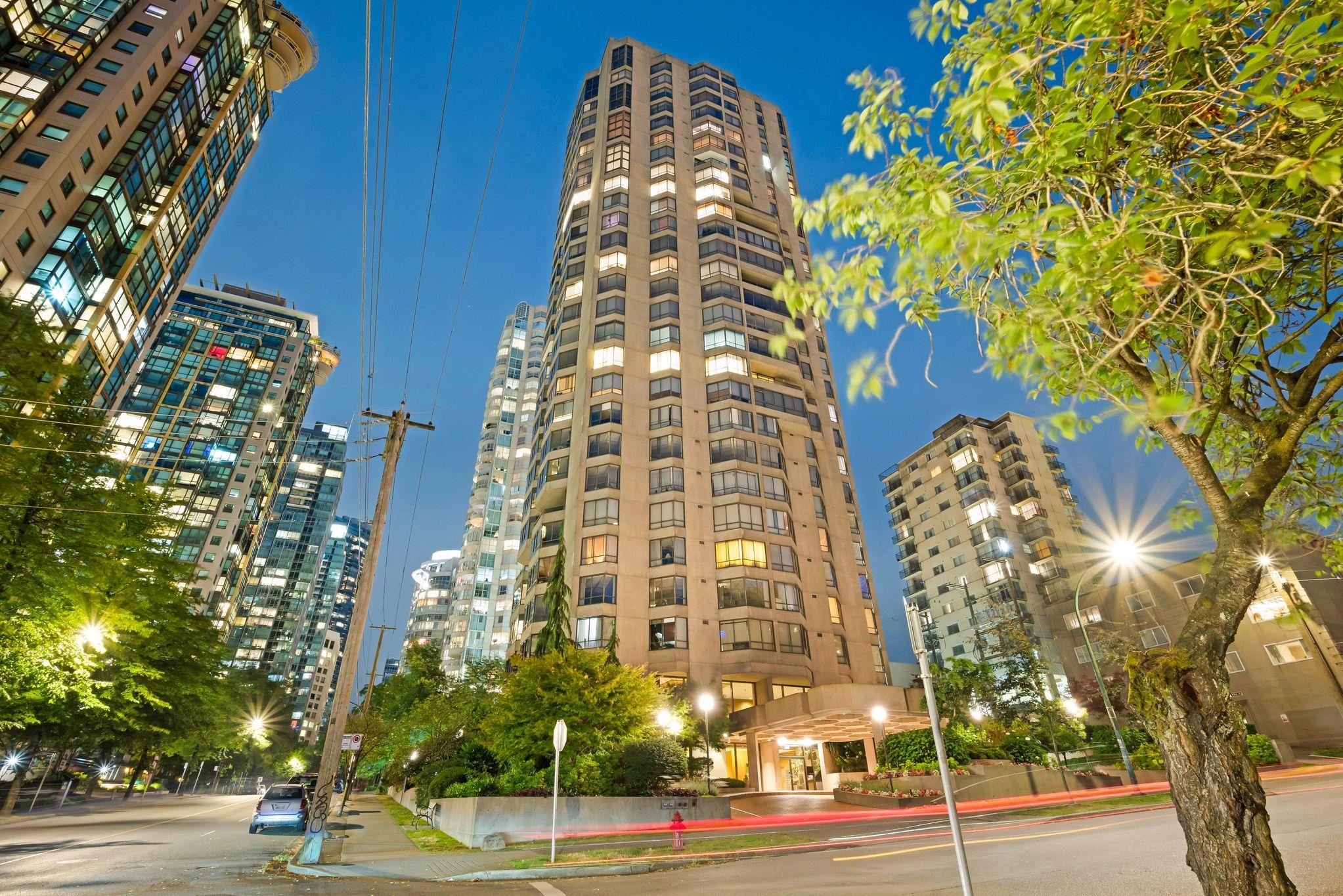601 738 BROUGHTON STREET, R3037112, BC,