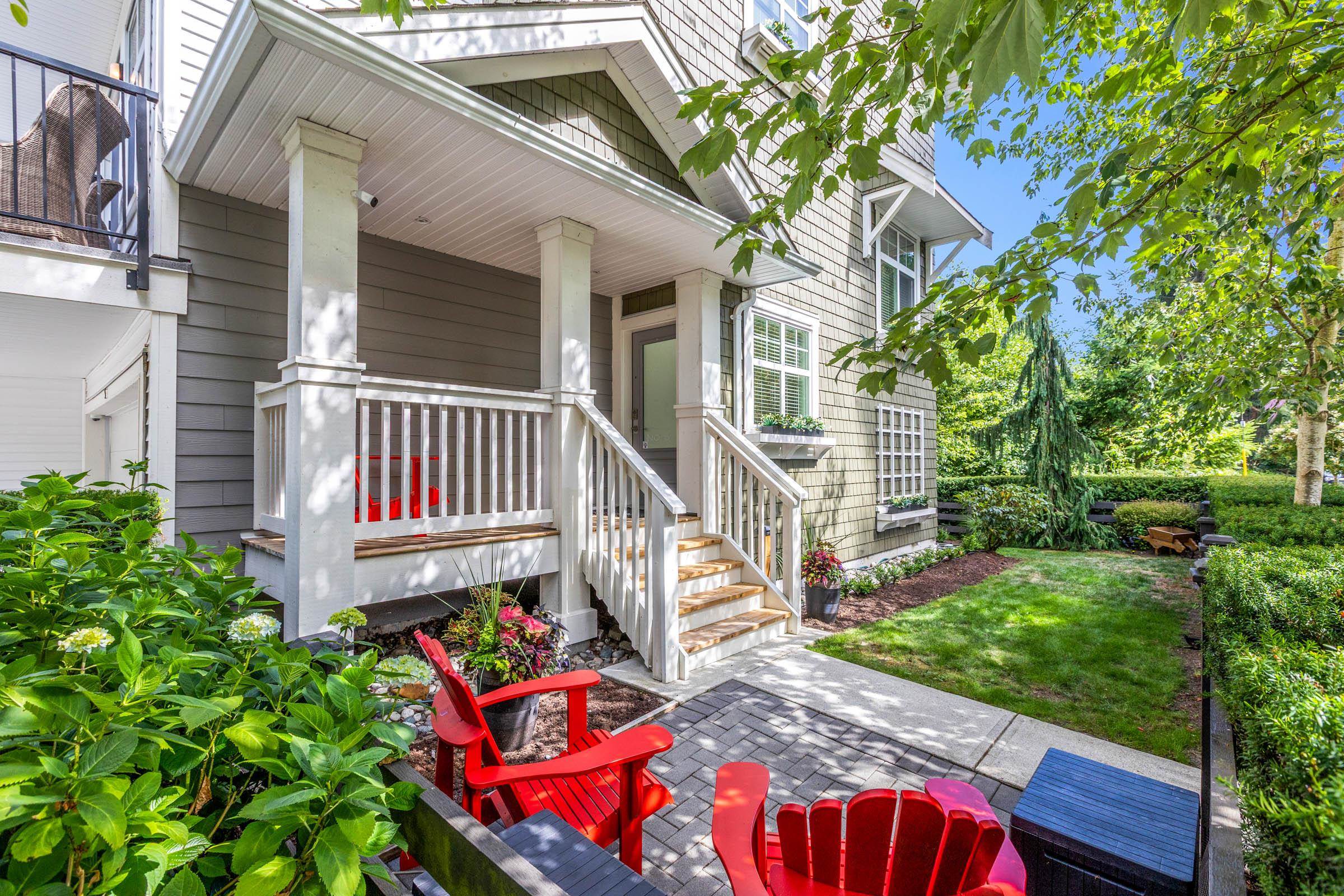 MLS® listing #R3037223 for sale located at 5 288 171 STREET