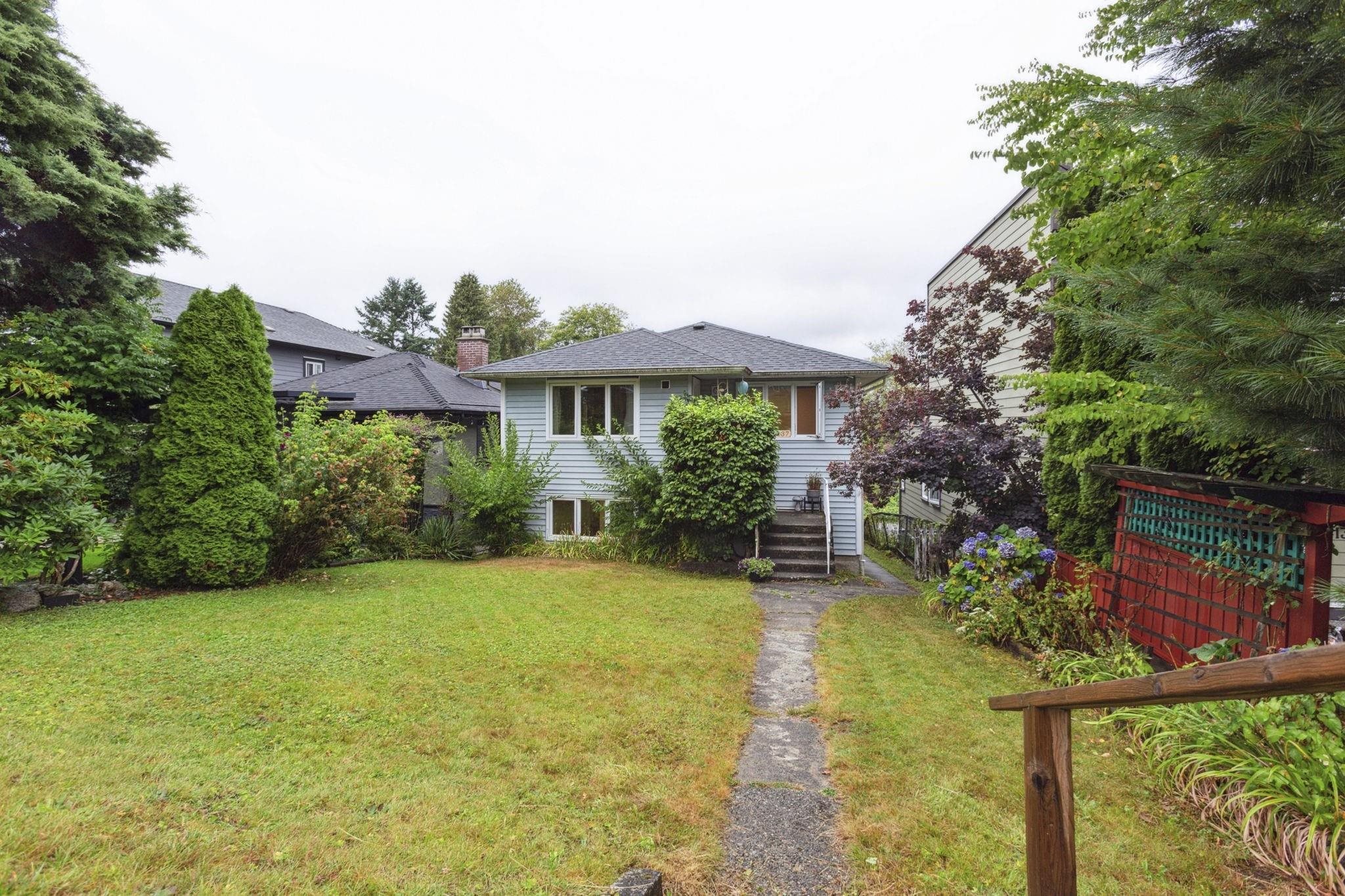 4137 YALE STREET, Burnaby BC V5C 1R2, R3037320, BC,