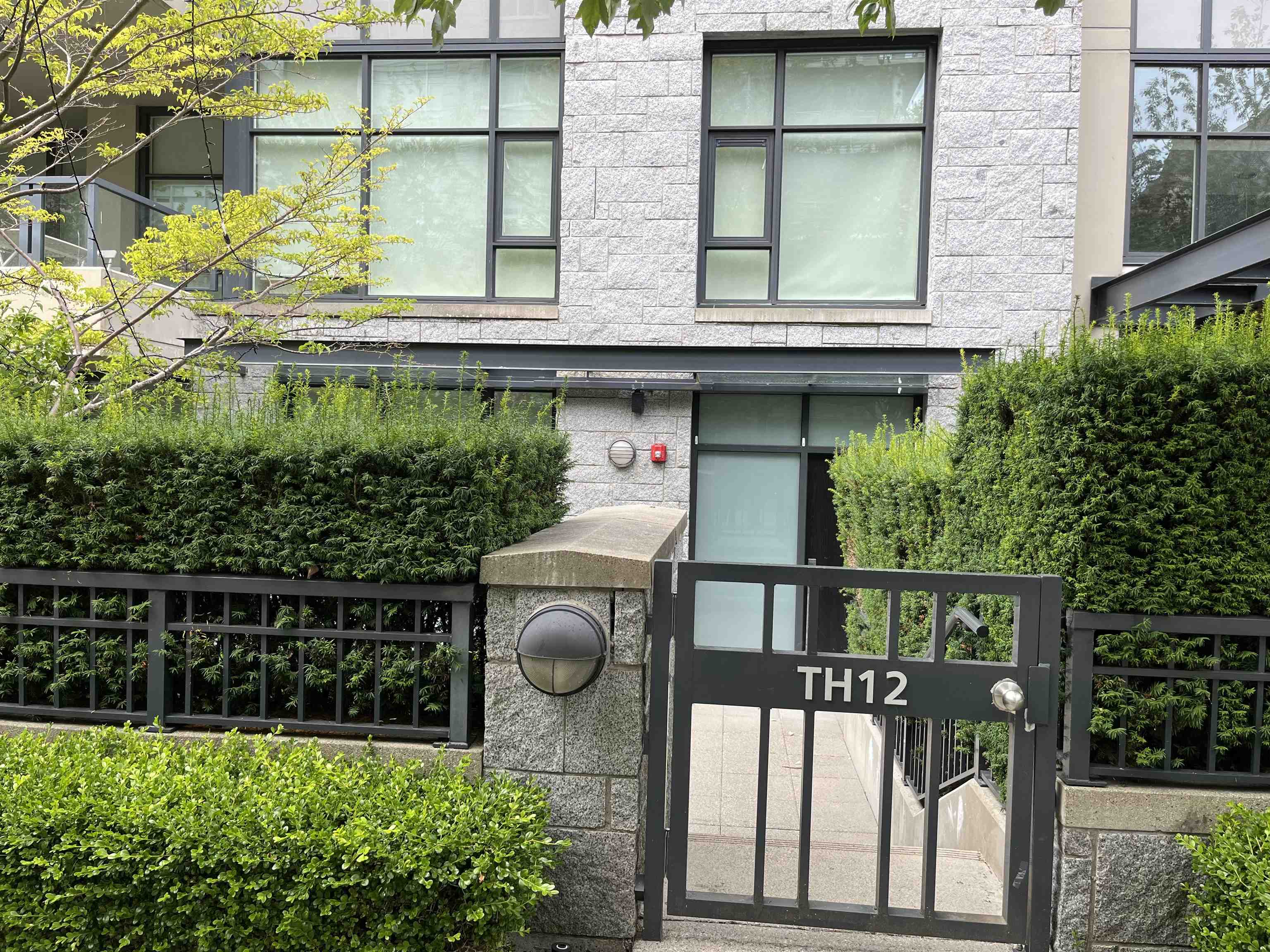 TH12 6063 IONA DRIVE, R3037355, BC,