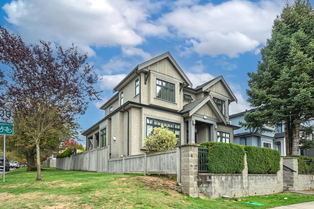 1507 E 55TH AVENUE, Vancouver BC V5P 1Z2, R3037508, BC,