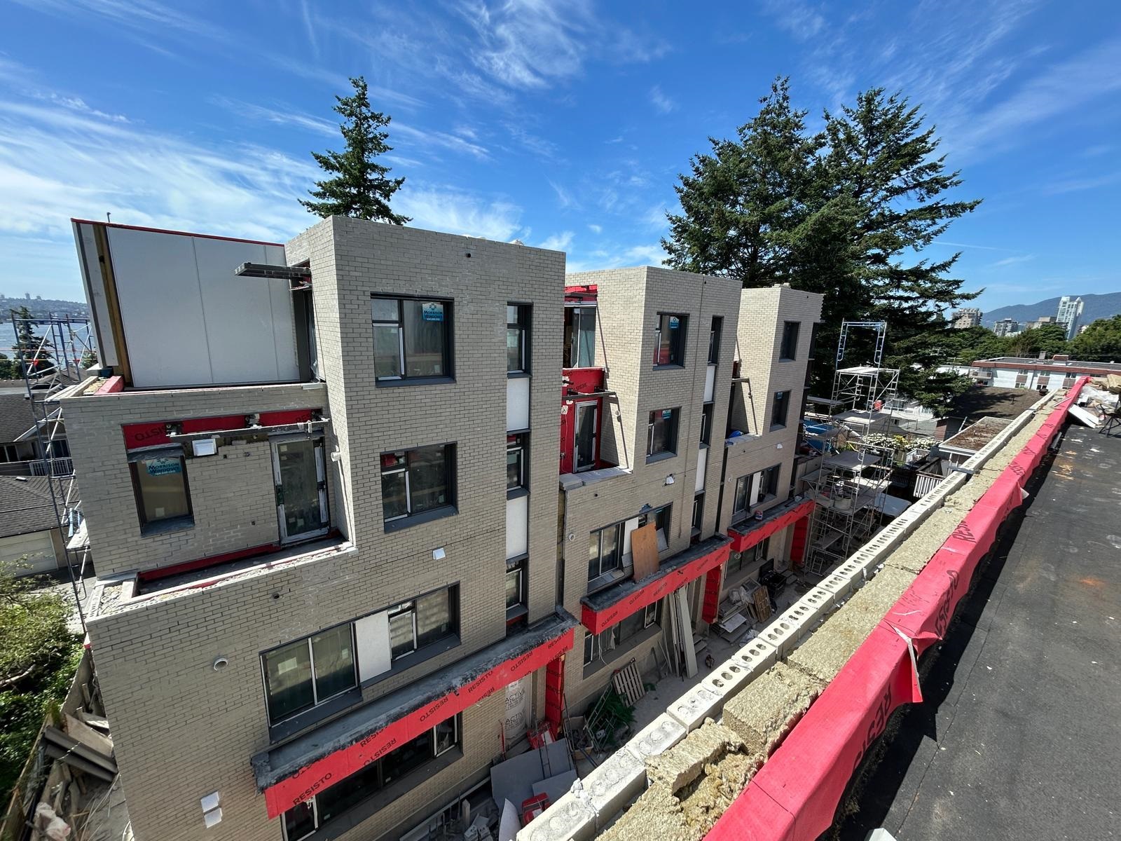 103A 433 3RD STREET, R3037525, BC,