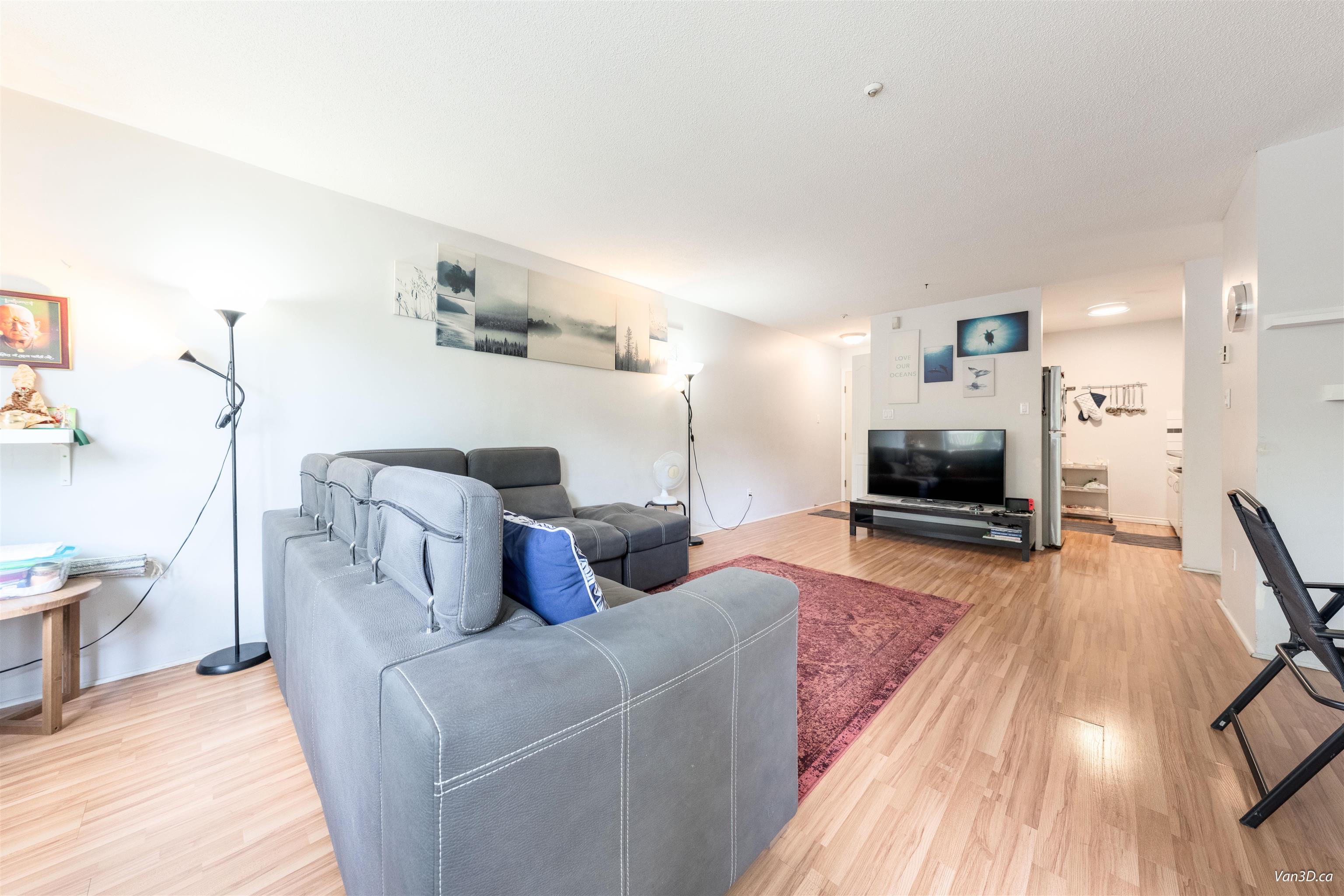 102 3480 YARDLEY AVENUE, R3037831, BC,