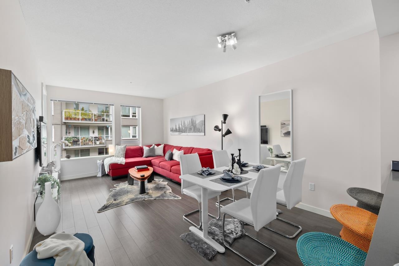 411 255 1ST STREET, R3037906, BC,