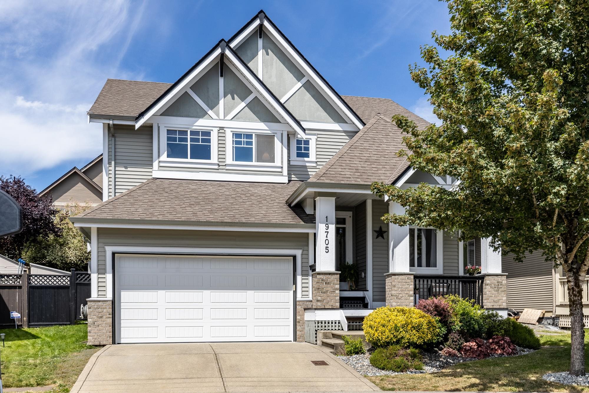 19705 69B AVENUE, Langley BC V2Y 0C6, R3037923, BC,