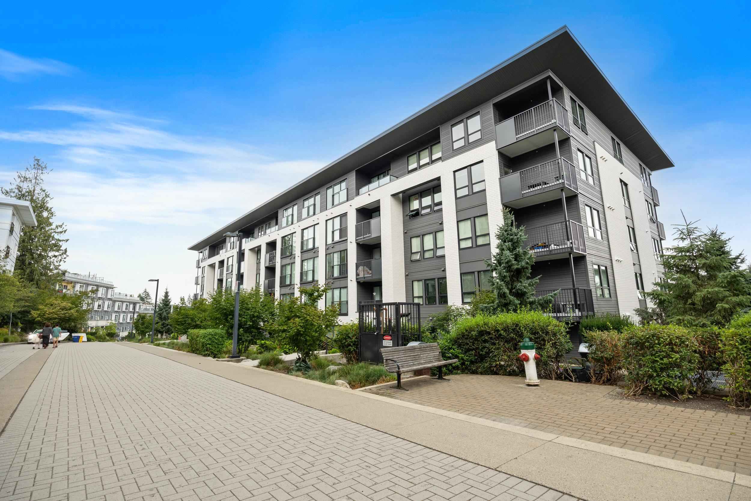 104 9228 SLOPES MEWS, R3037936, BC,