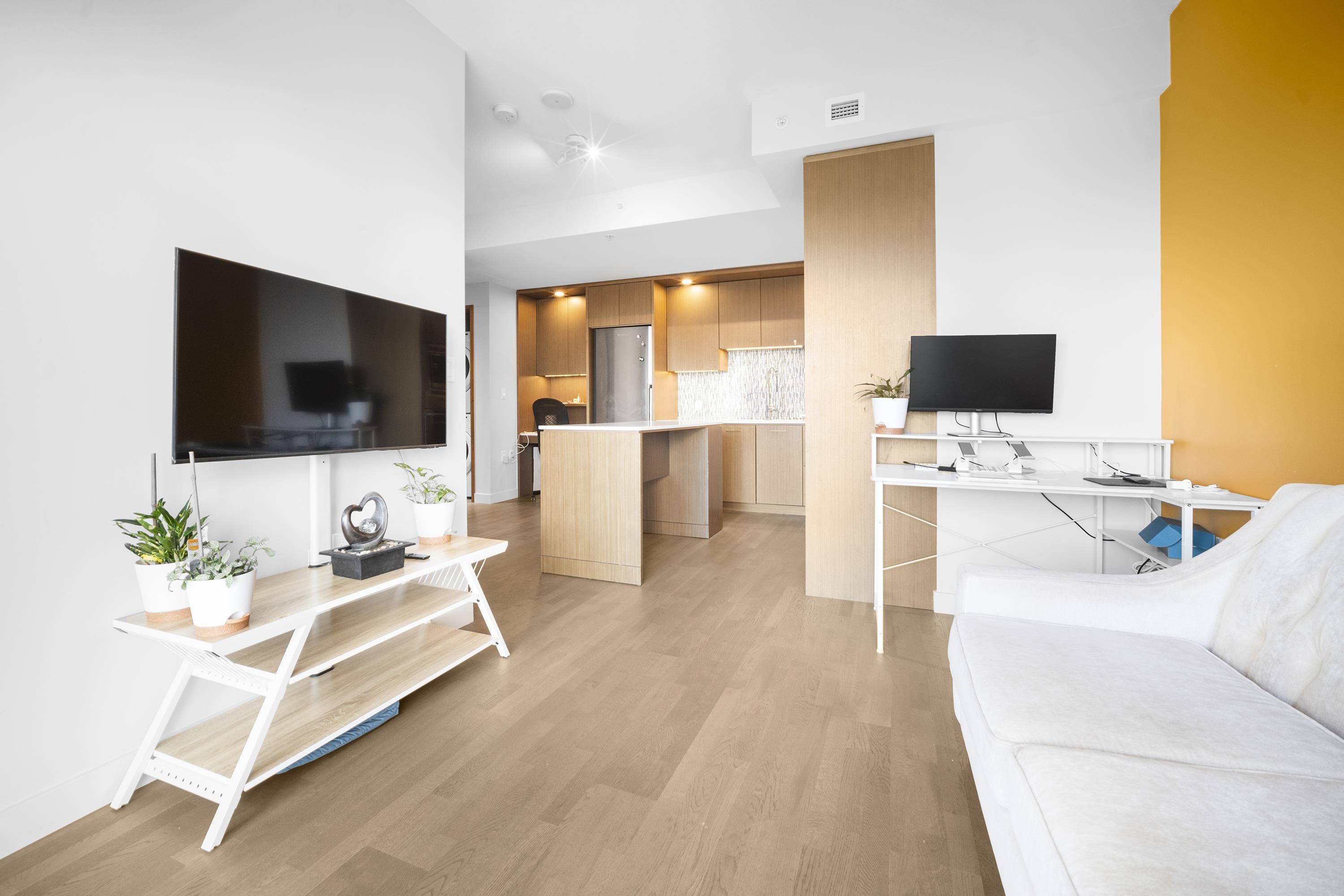 2308 13495 CENTRAL AVENUE, R3037948, BC,