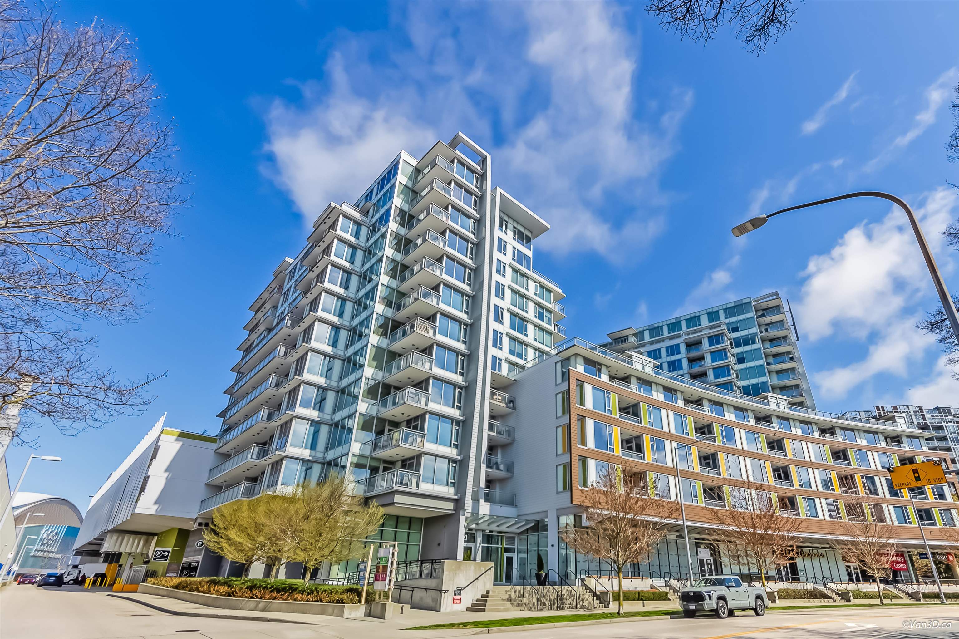 3018 5511 HOLLYBRIDGE WAY, R3037996, BC,