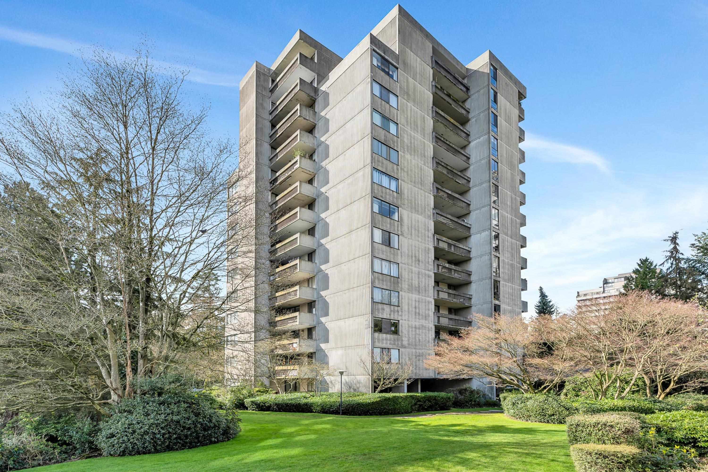 1403 6689 WILLINGDON AVENUE, R3038024, BC,