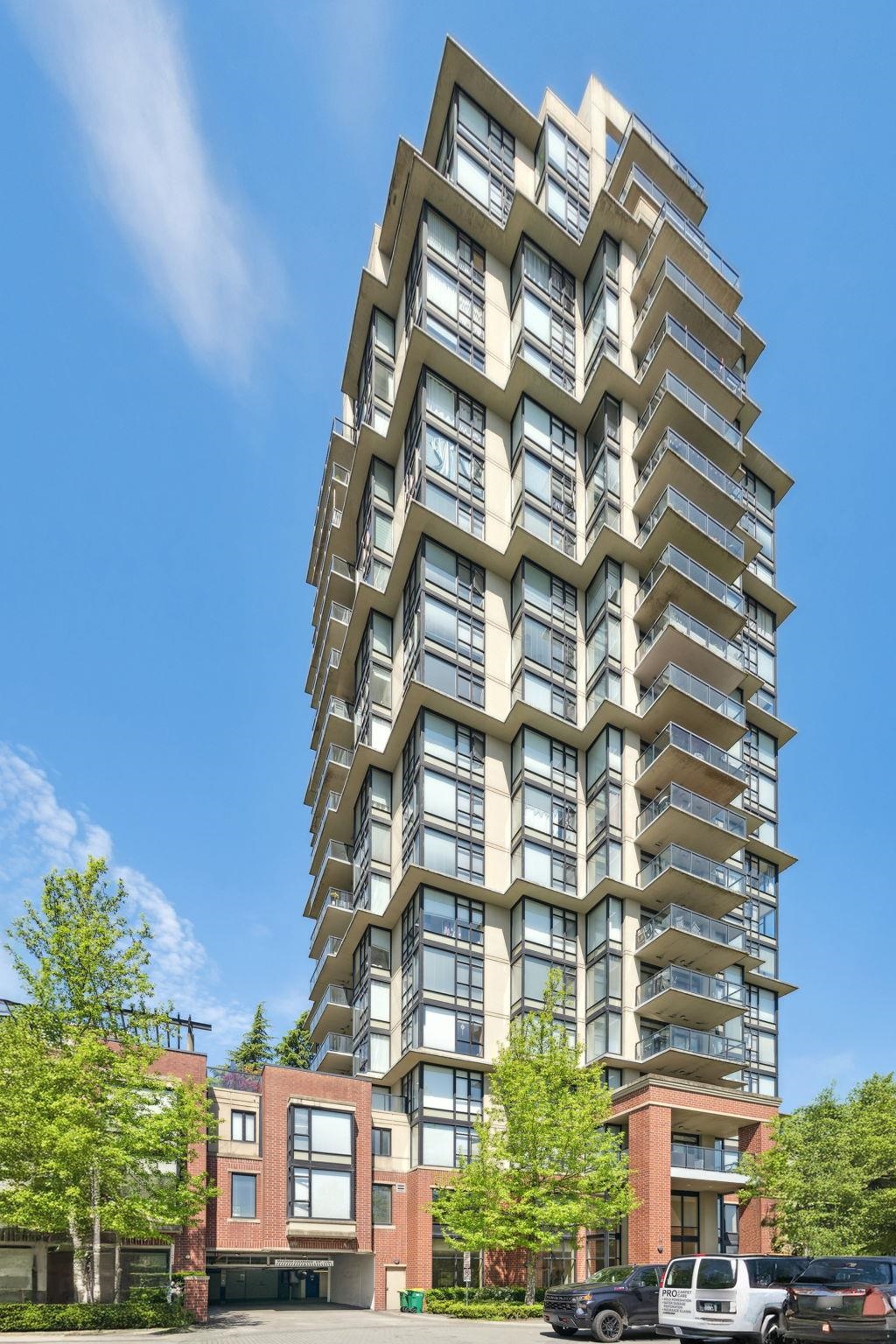 1401 15 ROYAL AVENUE, R3038068, BC,