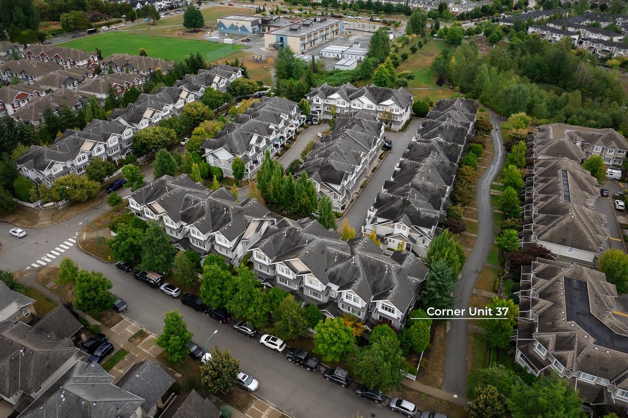 37 19330 69 AVENUE, R3038147, BC,