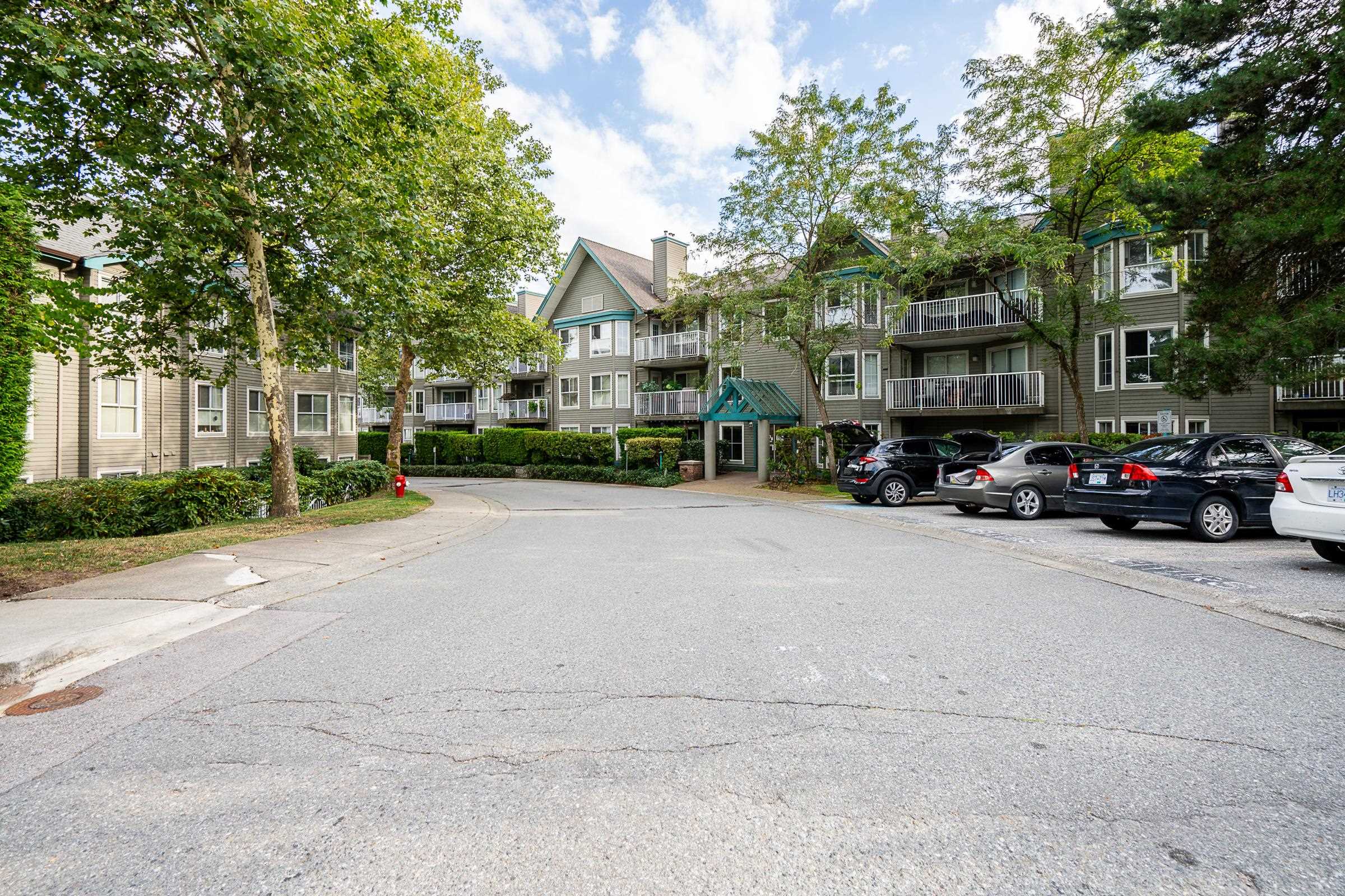 303 15140 108 AVENUE, R3038201, BC,