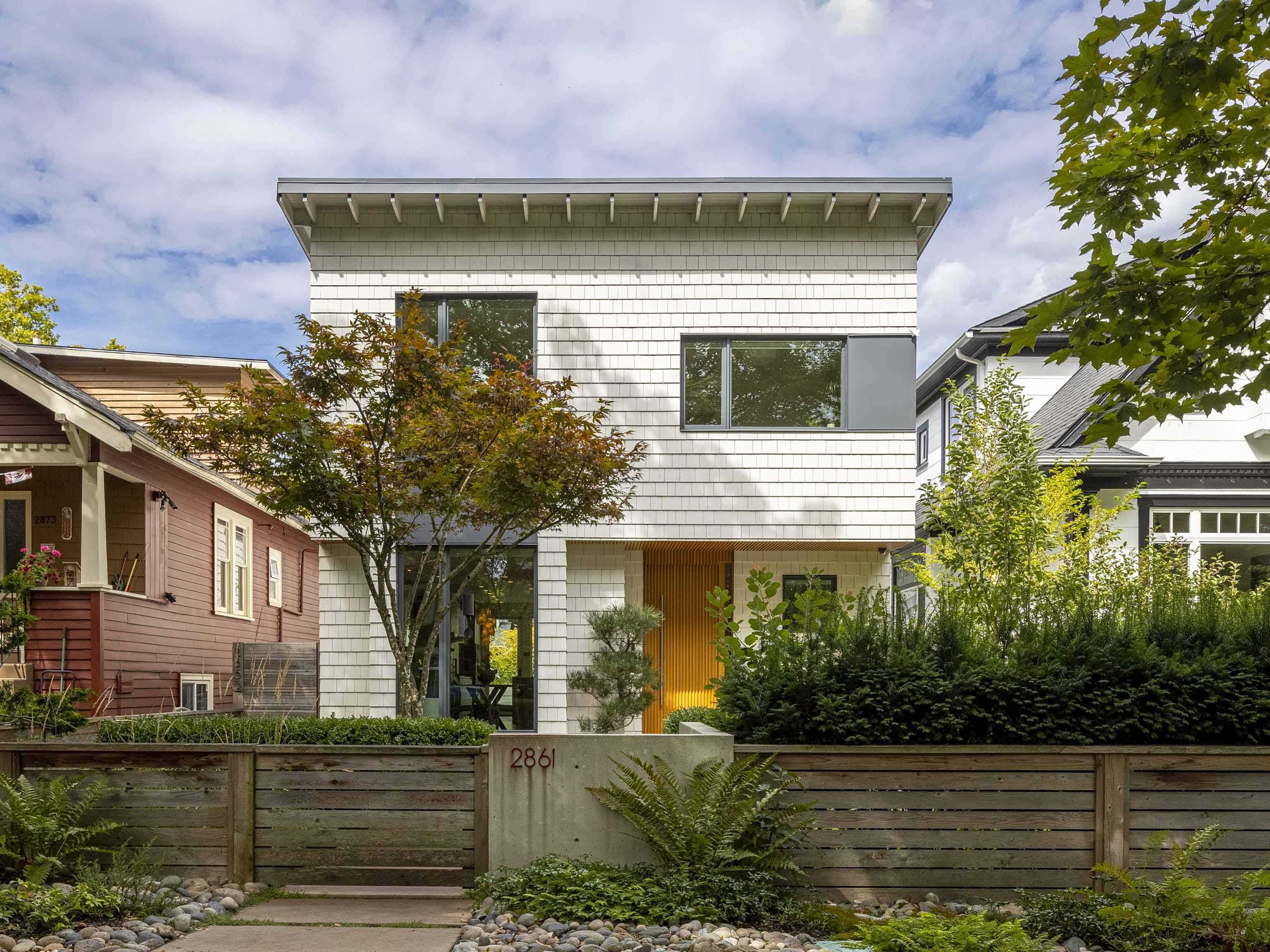 2861 W 13TH AVENUE, Vancouver BC V6K 2T6, R3038257, BC,