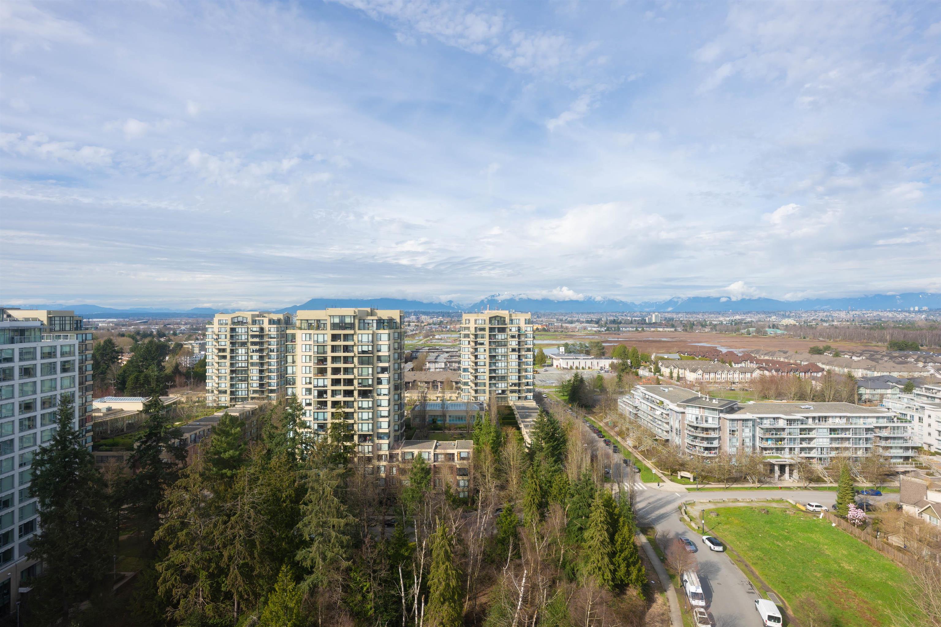 1807 6333 KATSURA STREET, R3038320, BC,