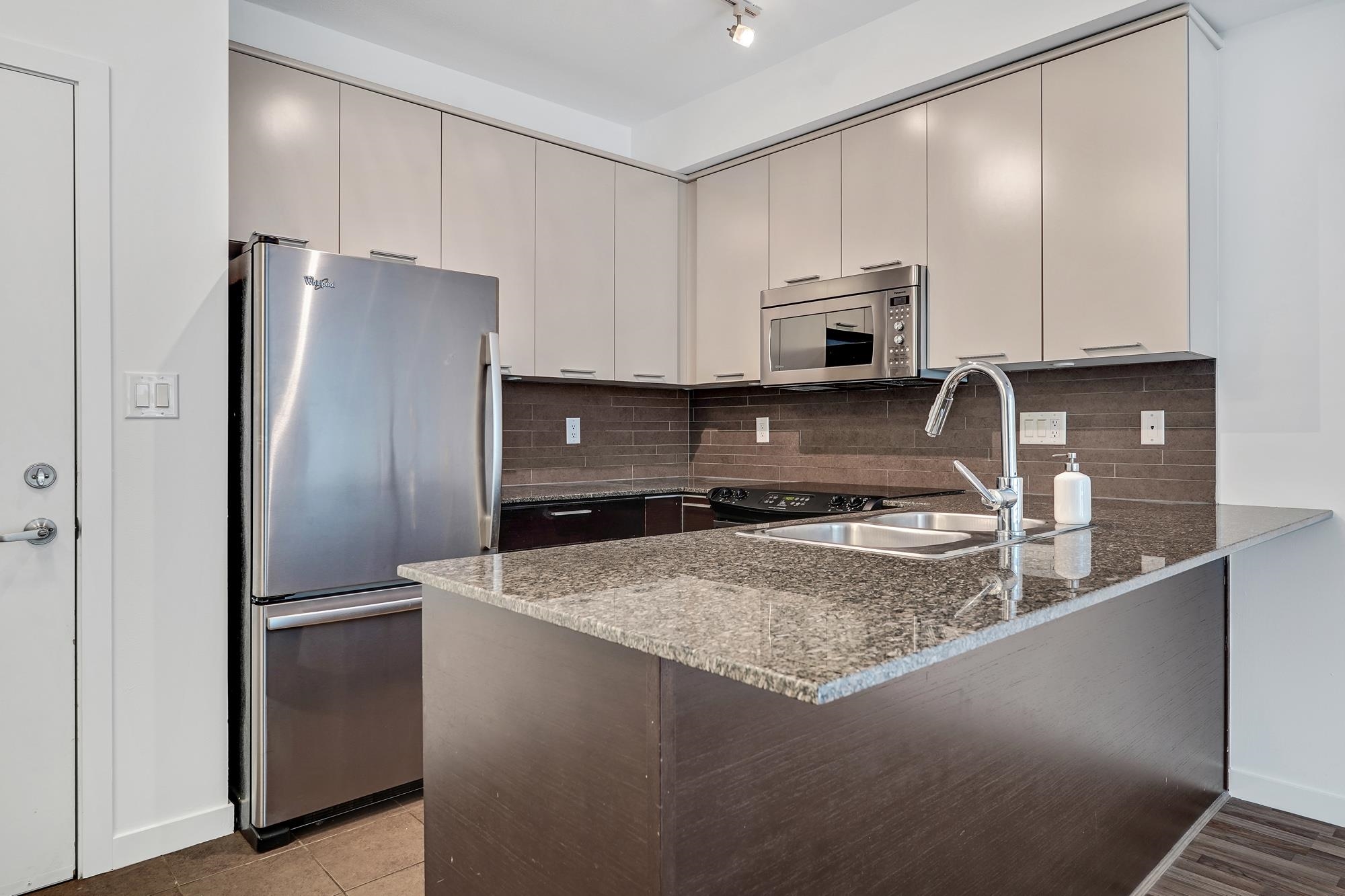 203 2478 WELCHER AVENUE, R3038349, BC,