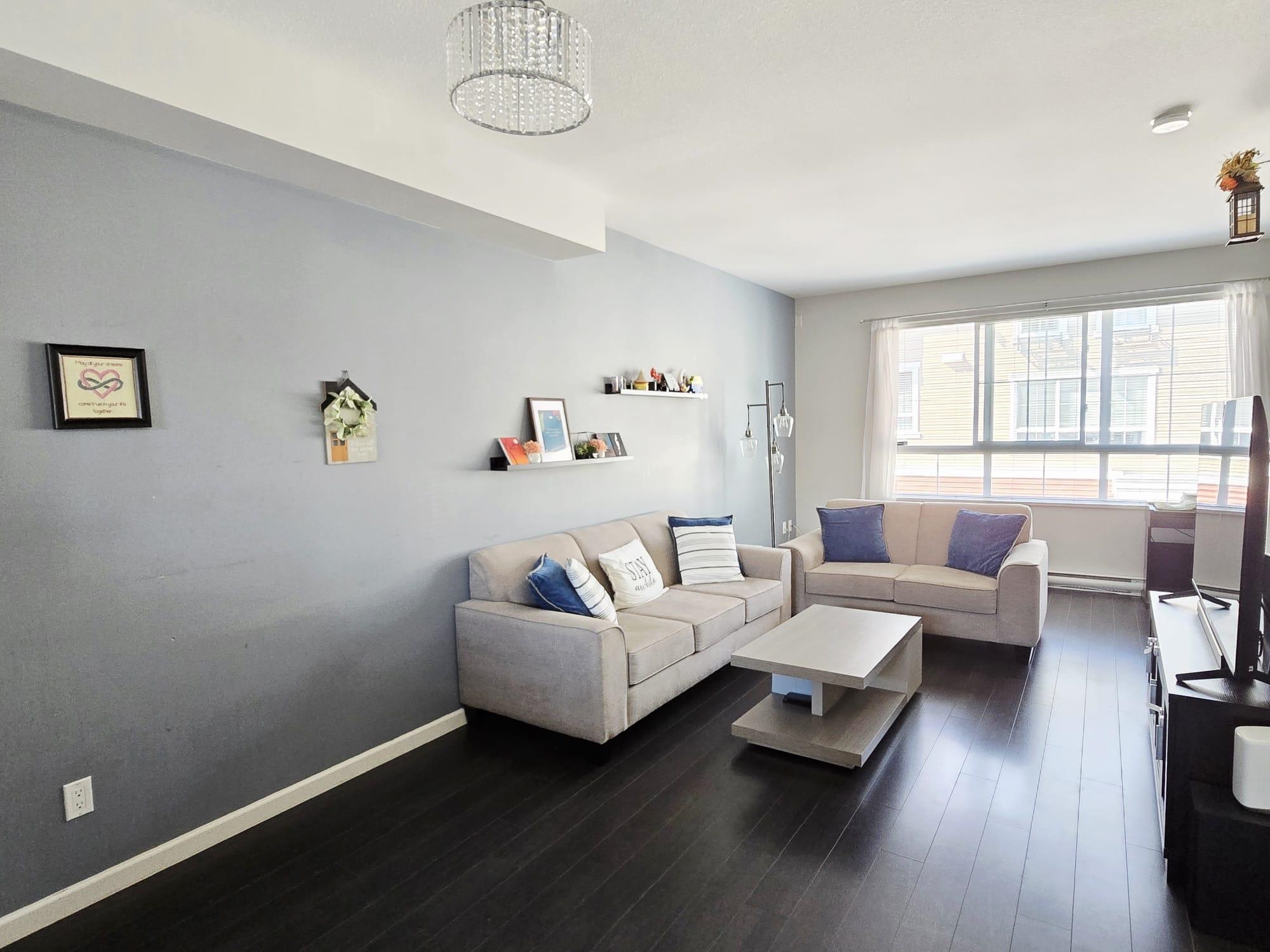 100 19505 68A AVENUE, R3038351, BC,
