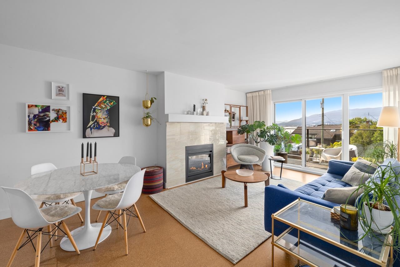 305 2336 WALL STREET, R3038365, BC,