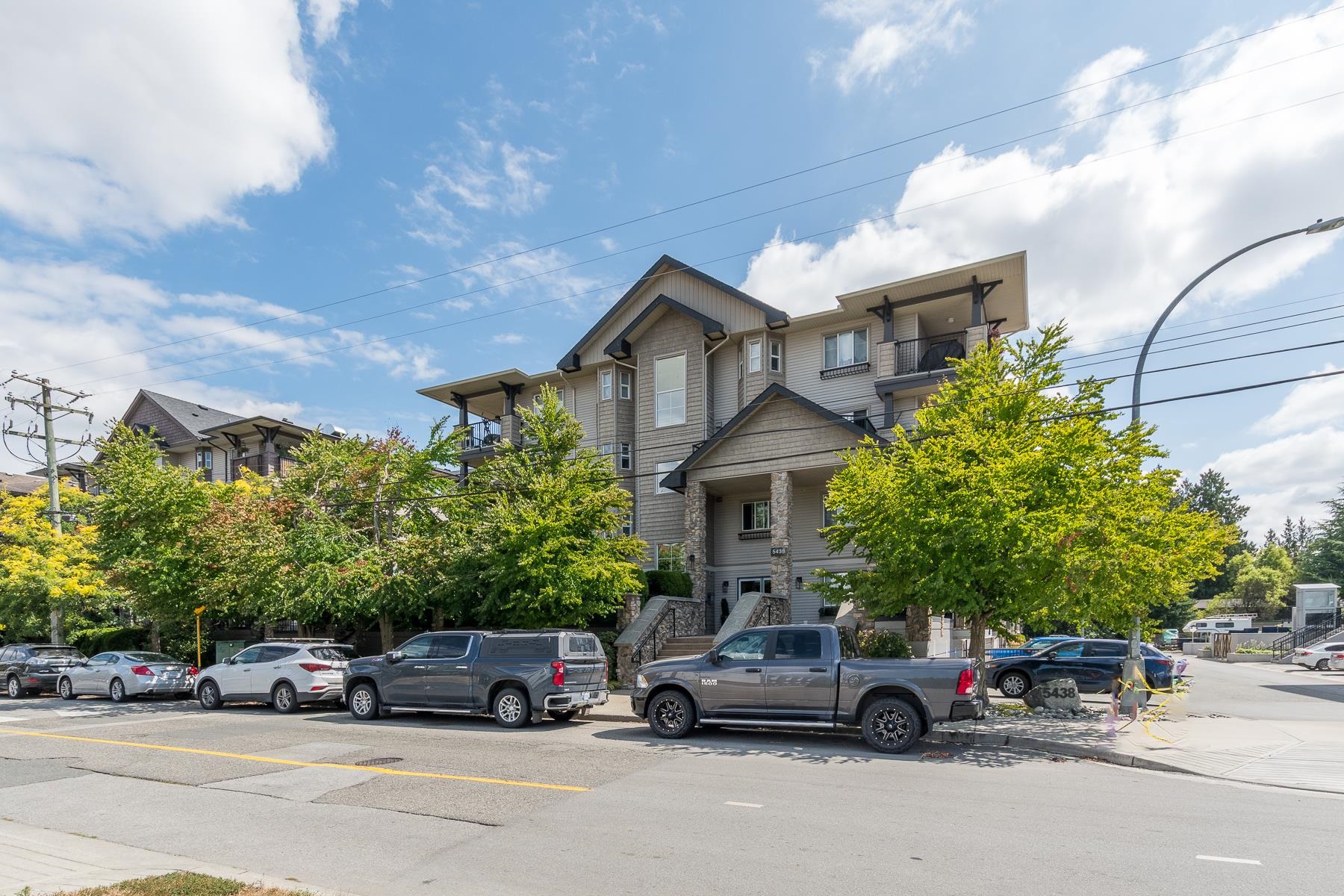 114 5438 198 STREET, R3038445, BC,