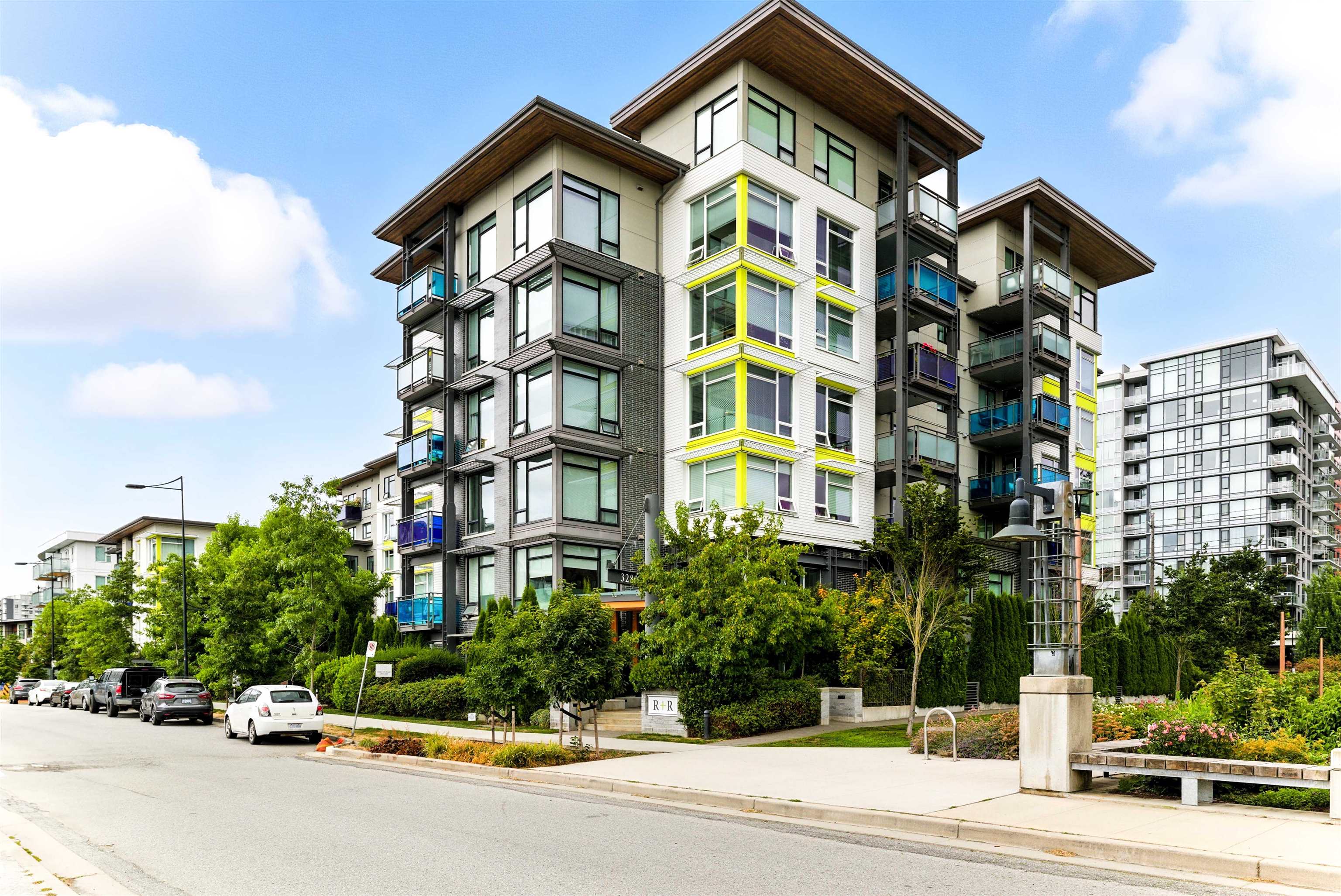 205 3289 RIVERWALK AVENUE, R3038519, BC,