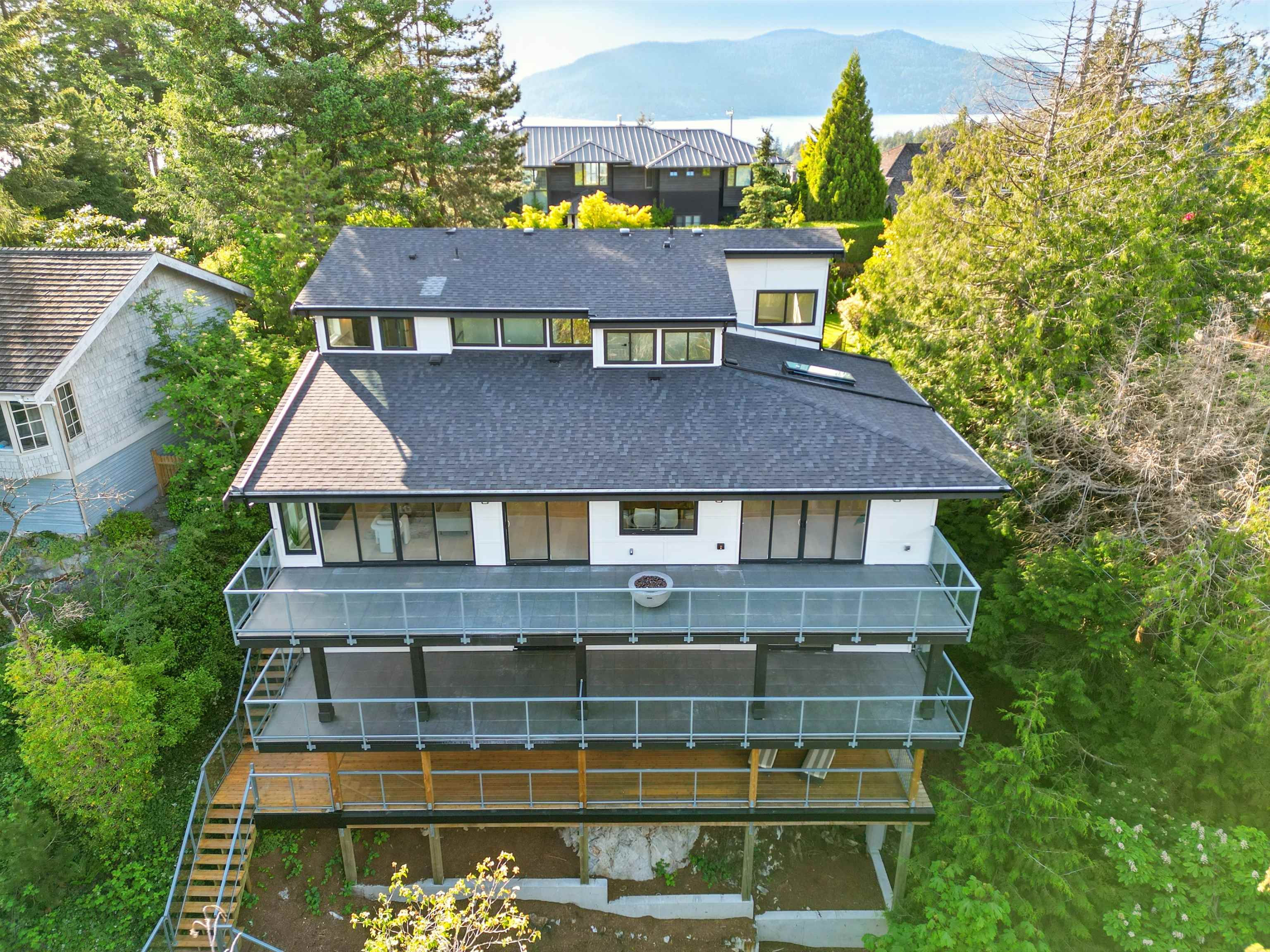 6230 SUMMIT AVENUE, West Vancouver BC V7W 1Y2, R3038544, BC,